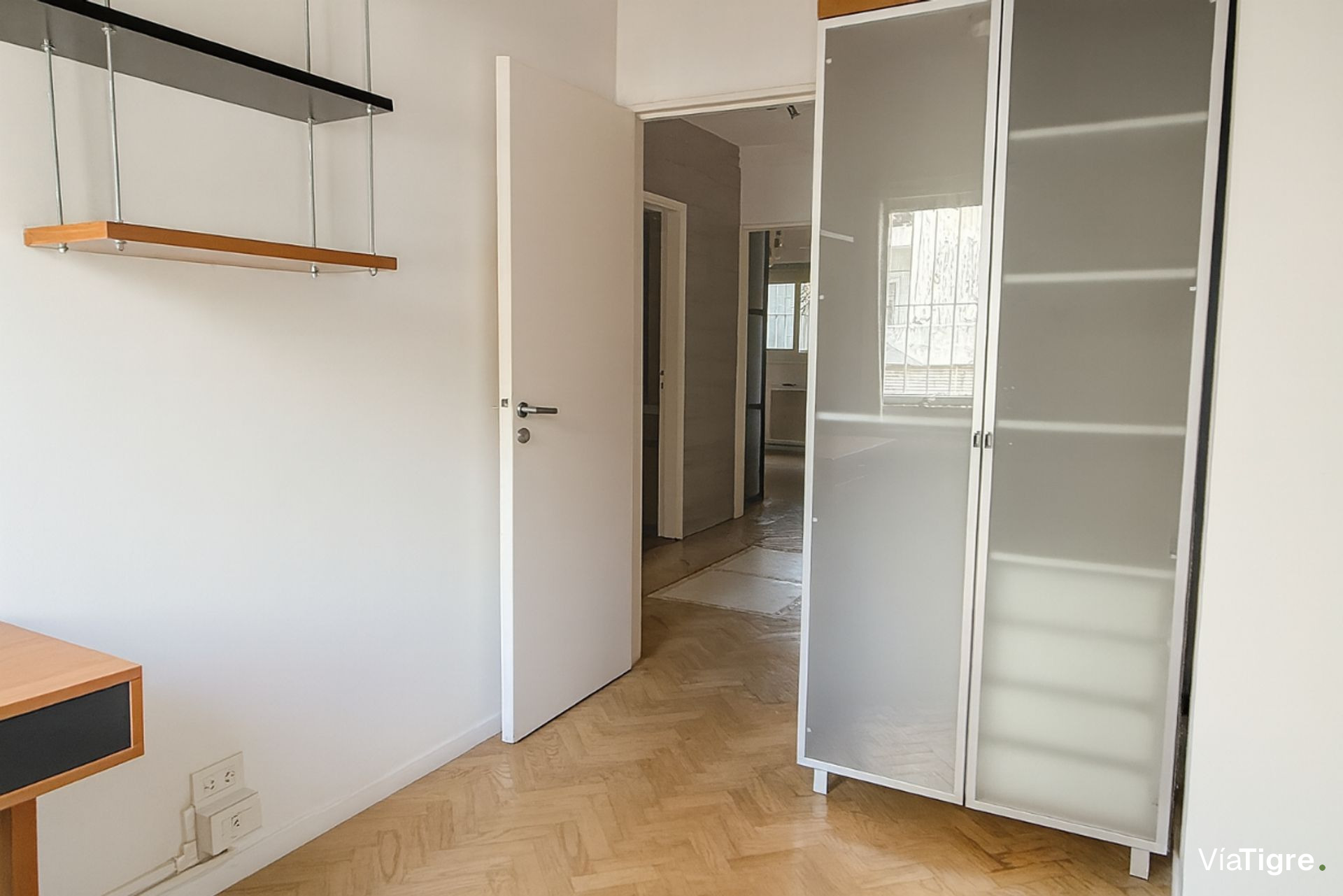 Departamento piso 4 amb venta Olivos con cochera