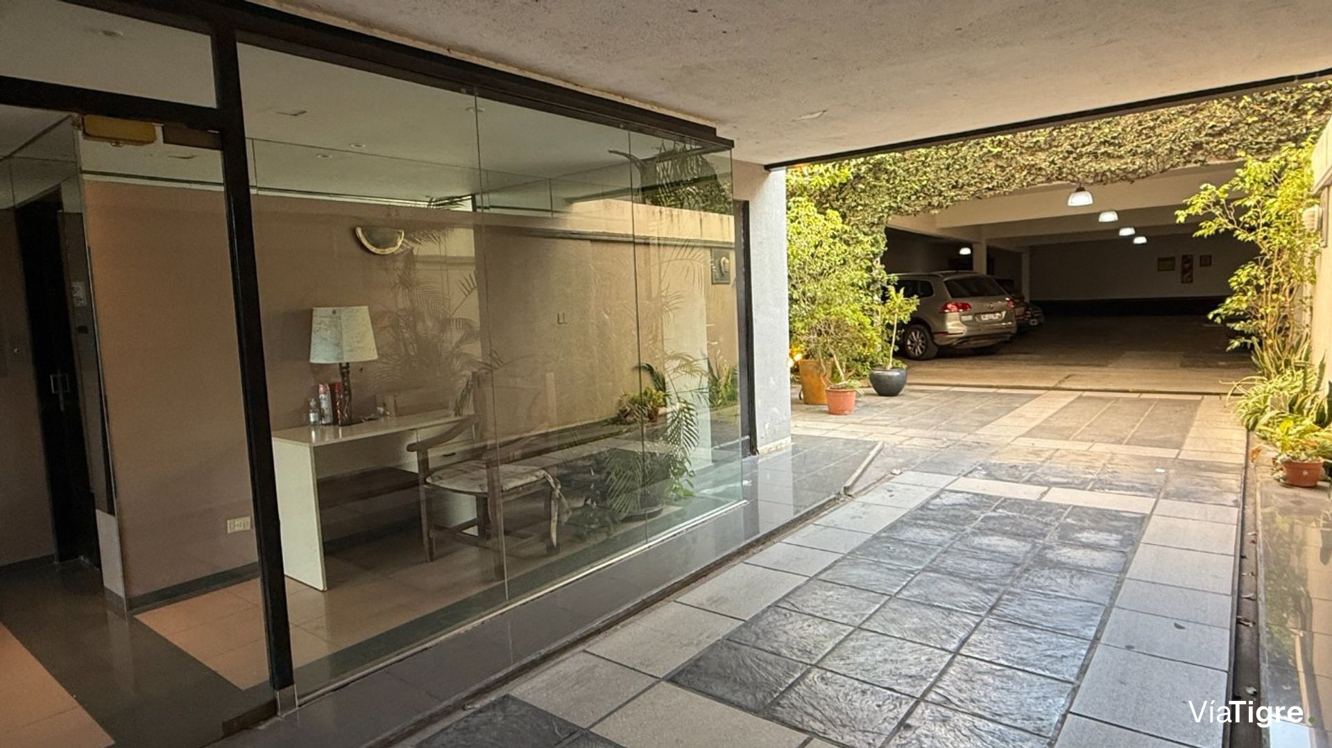 Departamento piso 4 amb venta Olivos con cochera