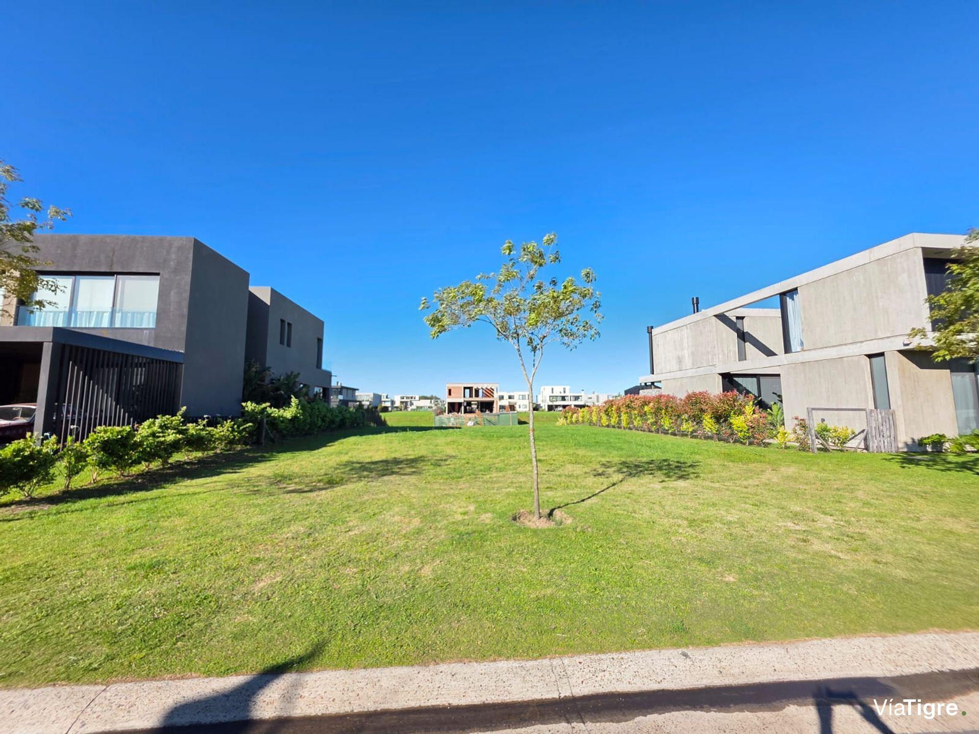 Venta Lote A La Laguna El Yacht Nordelta