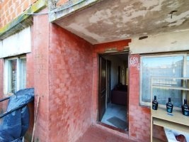 House and Apartment Sale: El Talar Multifamily