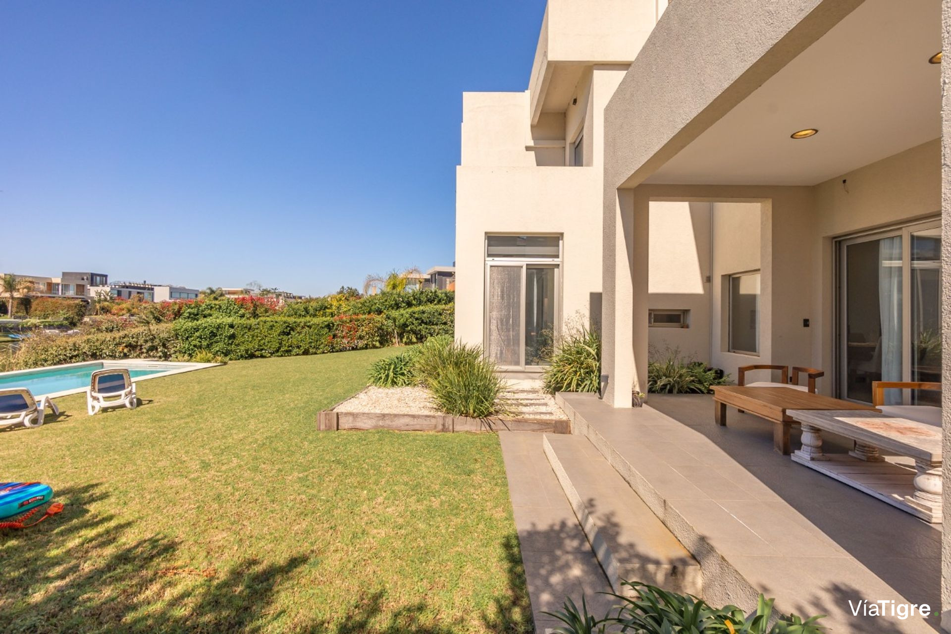 Casa 7 amb venta con salida al lago Golf nordelta