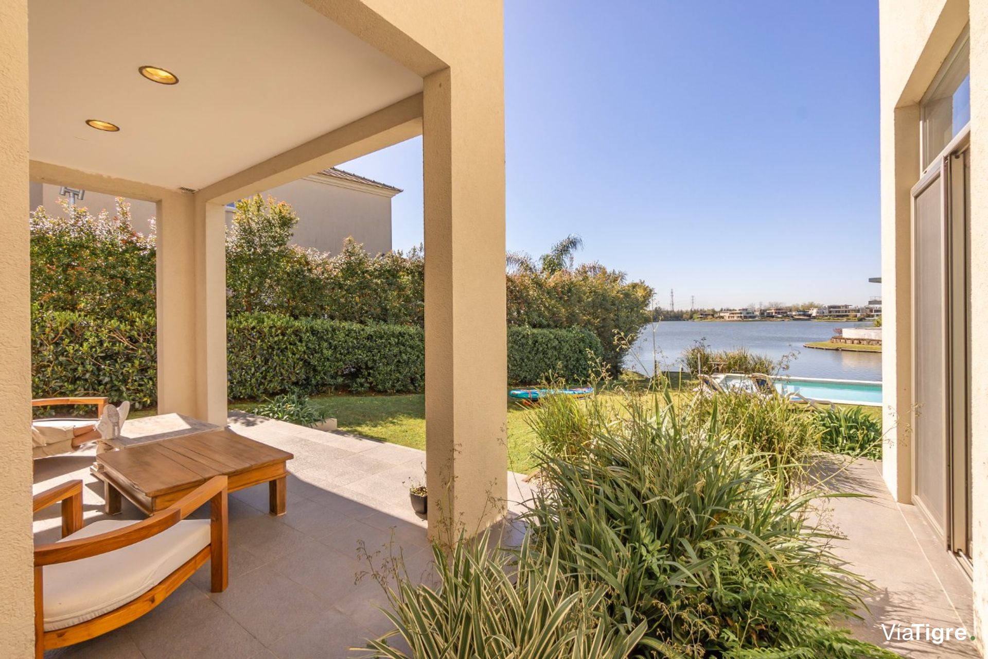 Casa 7 amb venta con salida al lago Golf nordelta