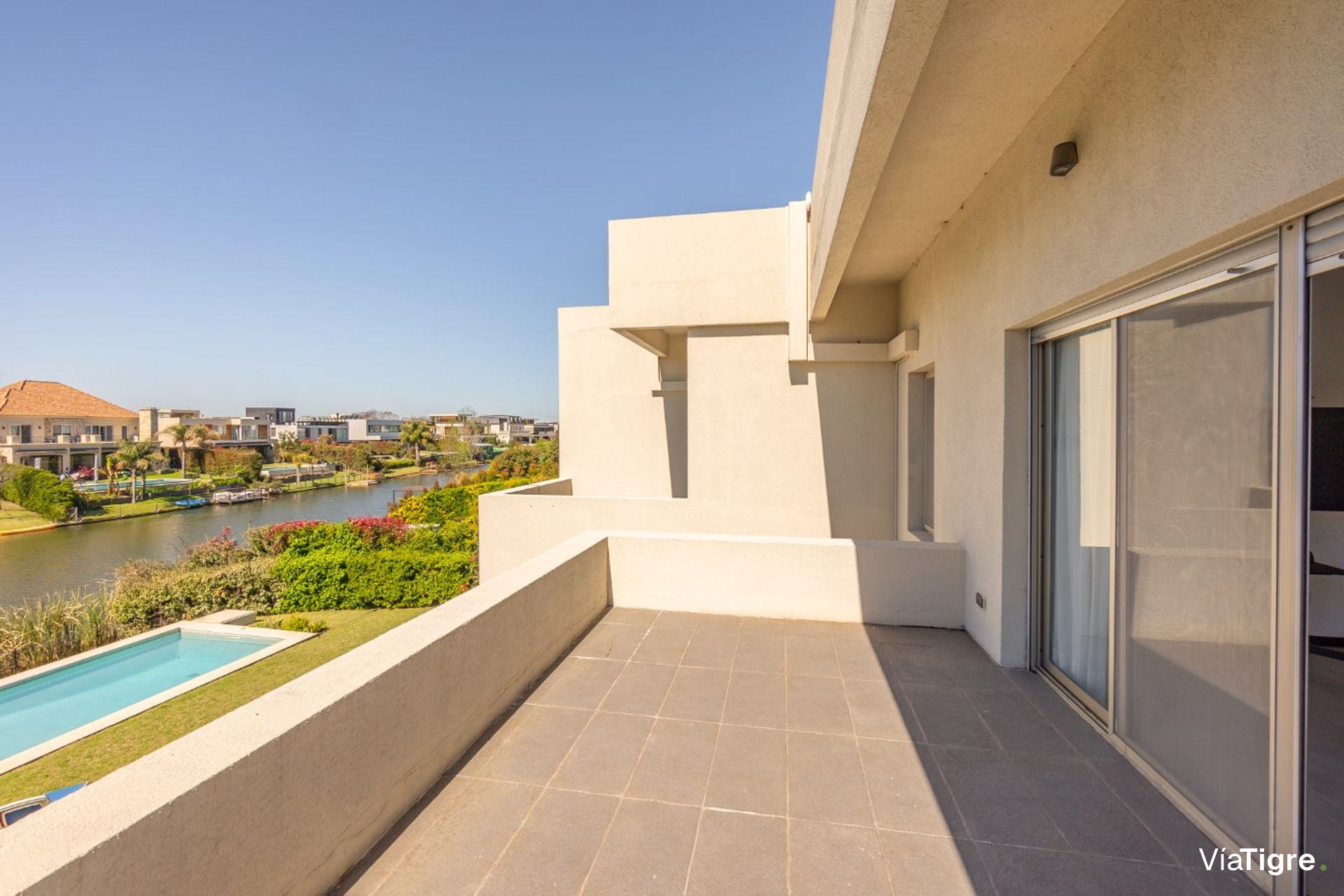 Casa 7 amb venta con salida al lago Golf nordelta