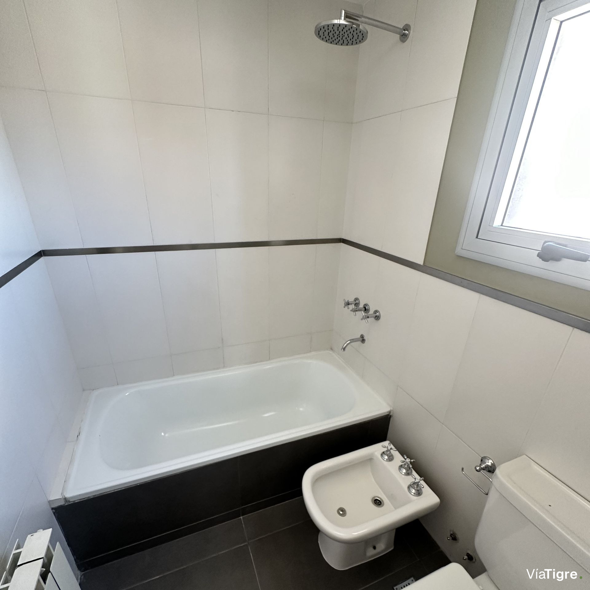 Venta 4 Amb C/Dep. Coch. Pileta Vista A. Credito