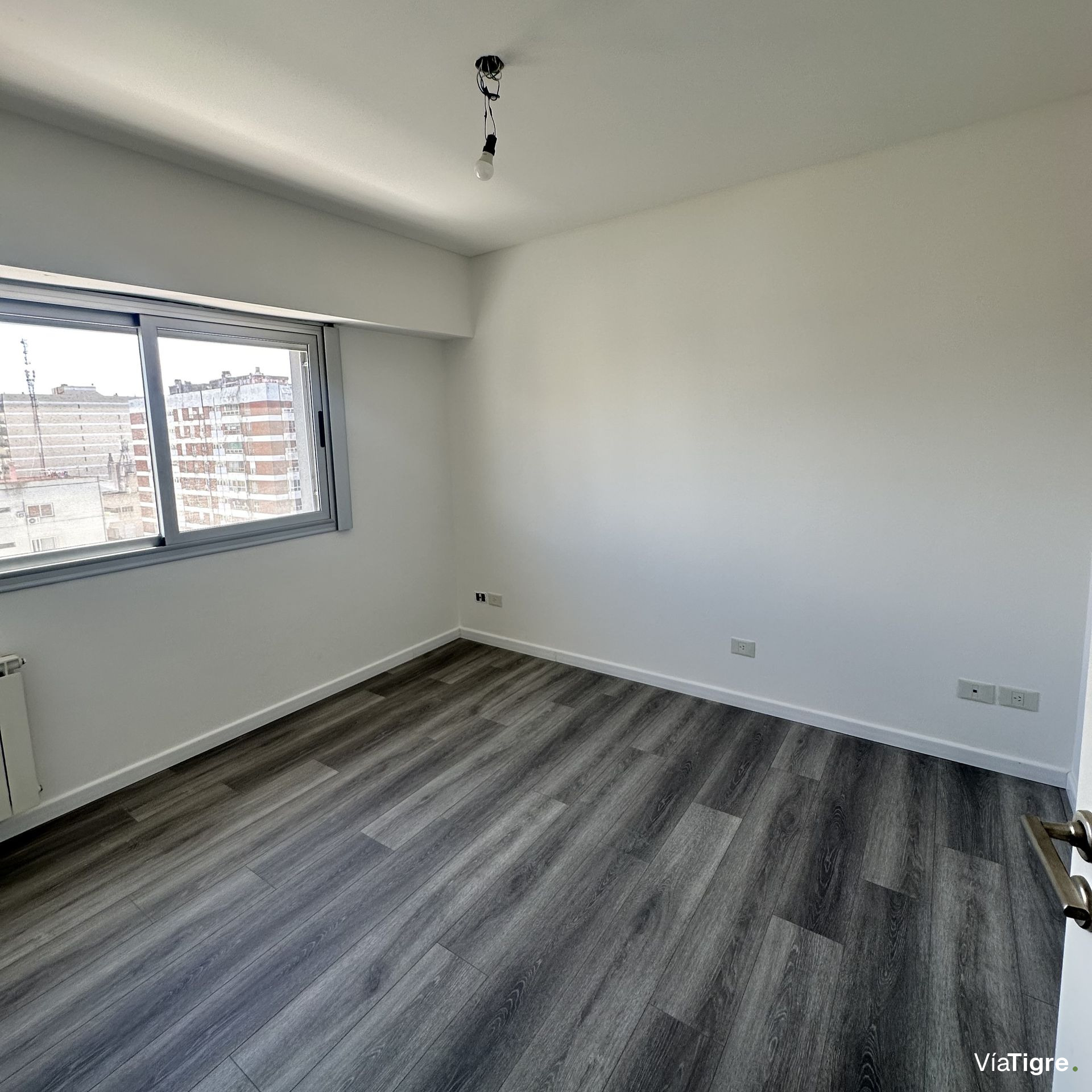 Venta 4 Amb C/Dep. Coch. Pileta Vista A. Credito