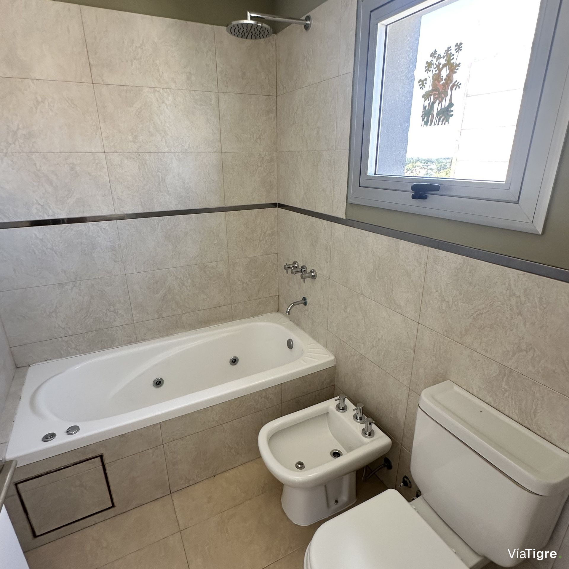 Venta 4 Amb C/Dep. Coch. Pileta Vista A. Credito