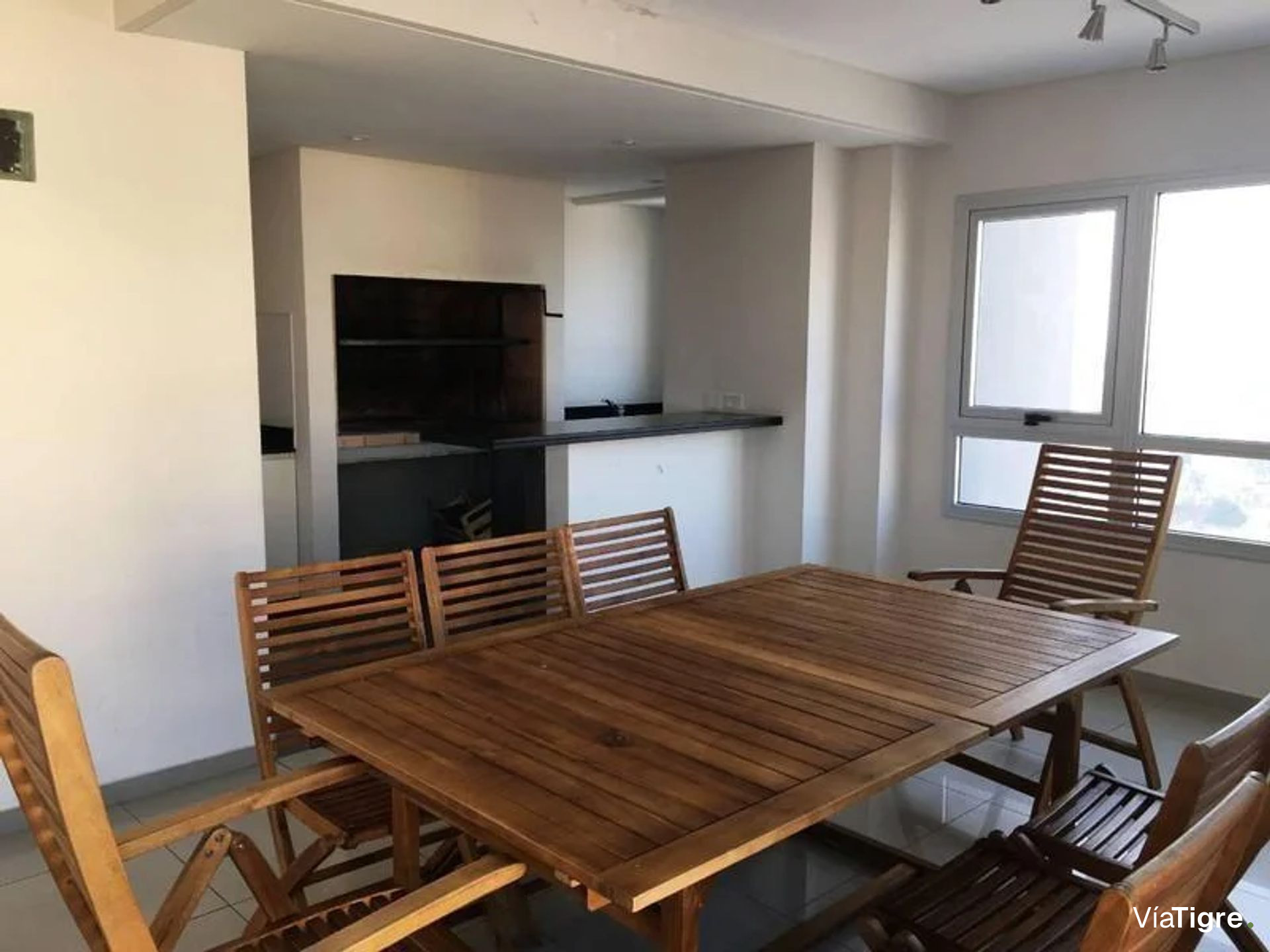 Venta 4 Amb C/Dep. Coch. Pileta Vista A. Credito
