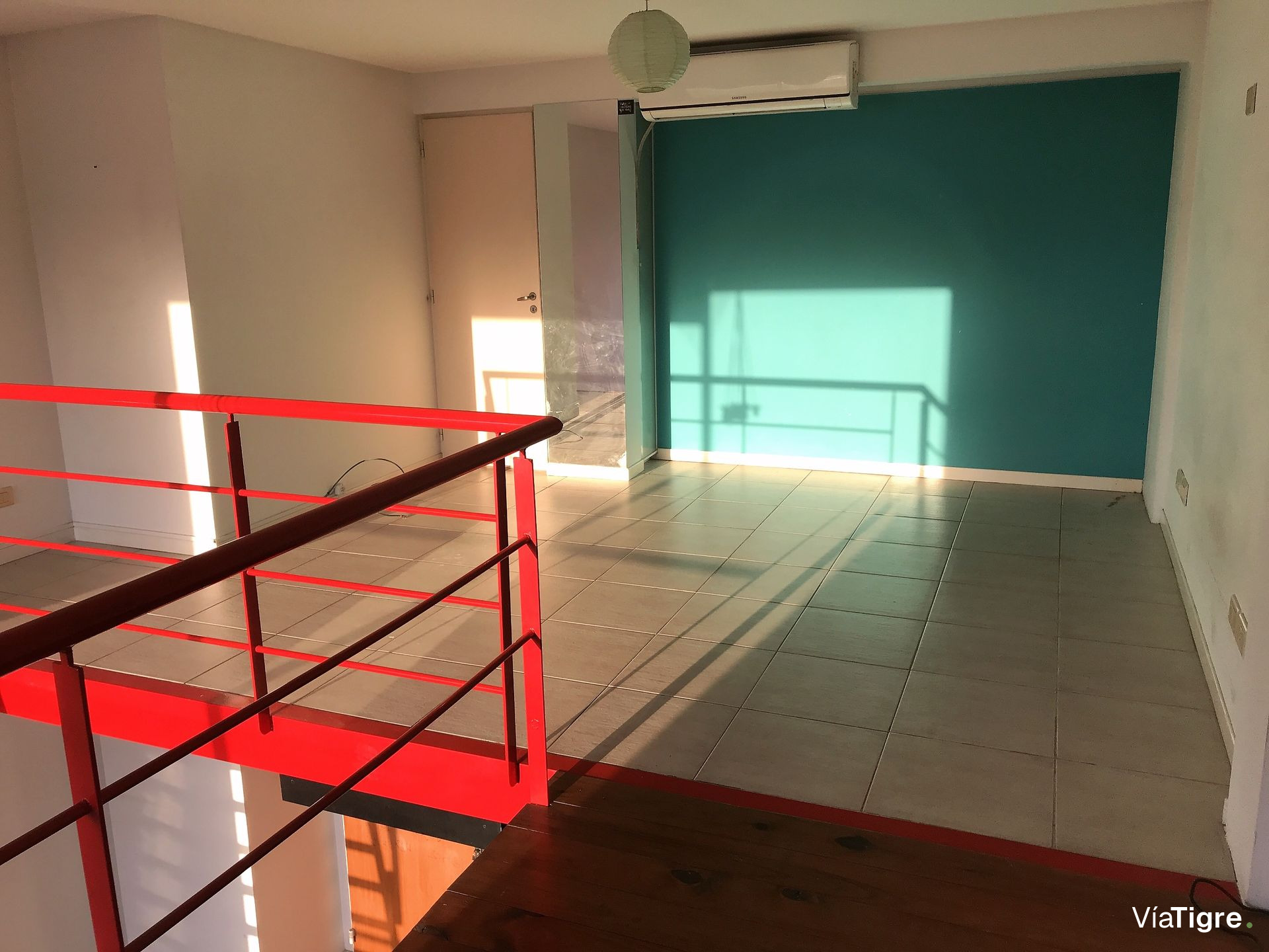 Departamento 2 amb tipo duplex cochera Vte Lopez