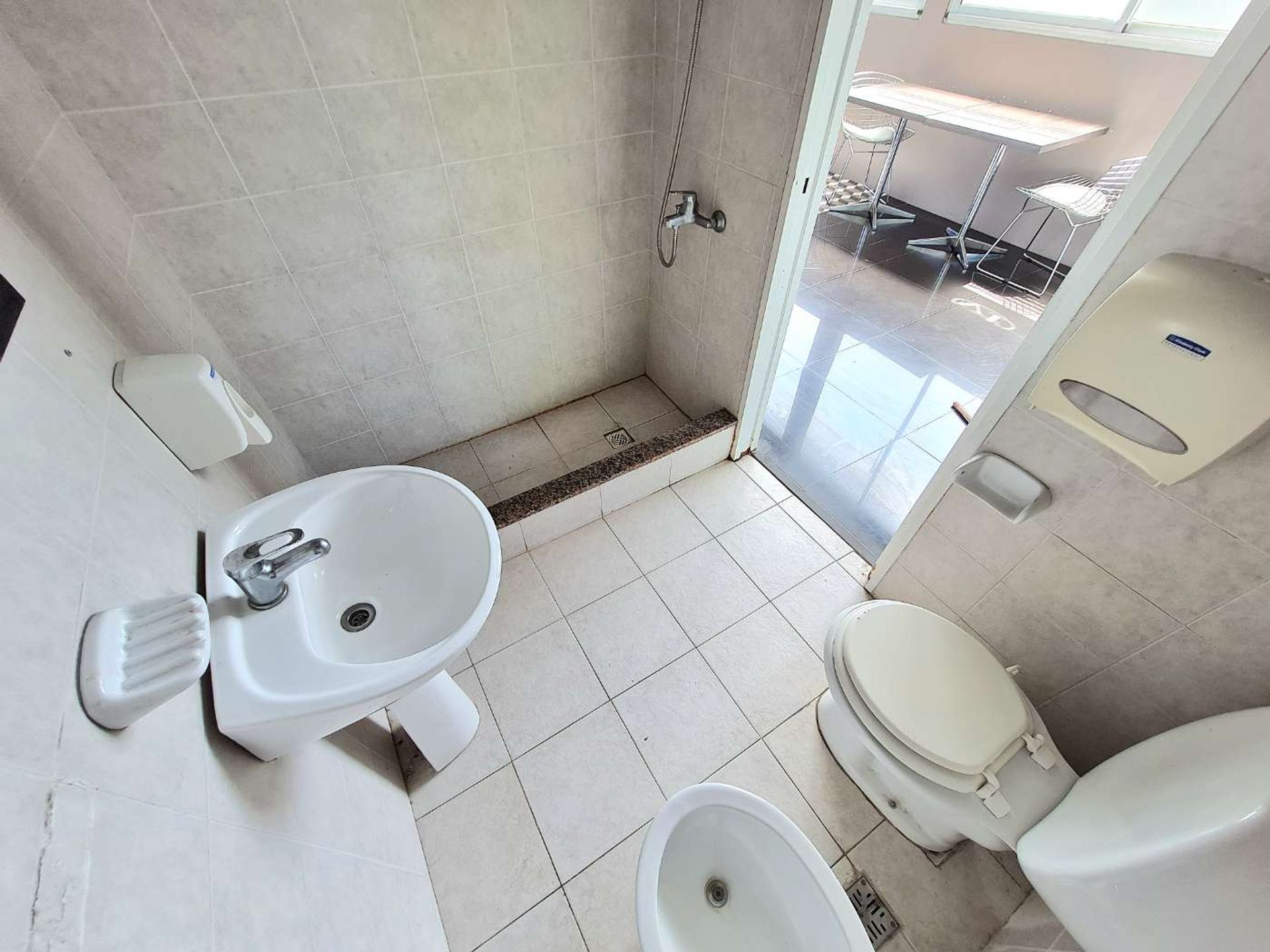 Venta Edificio En Block 3600 M2 Florida V. Lopez.