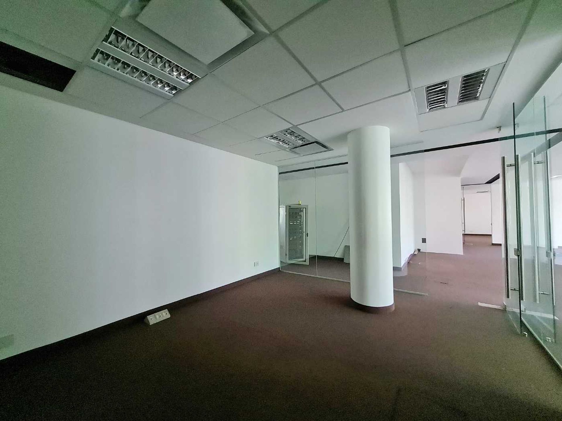 Venta Edificio En Block 3600 M2 Florida V. Lopez.