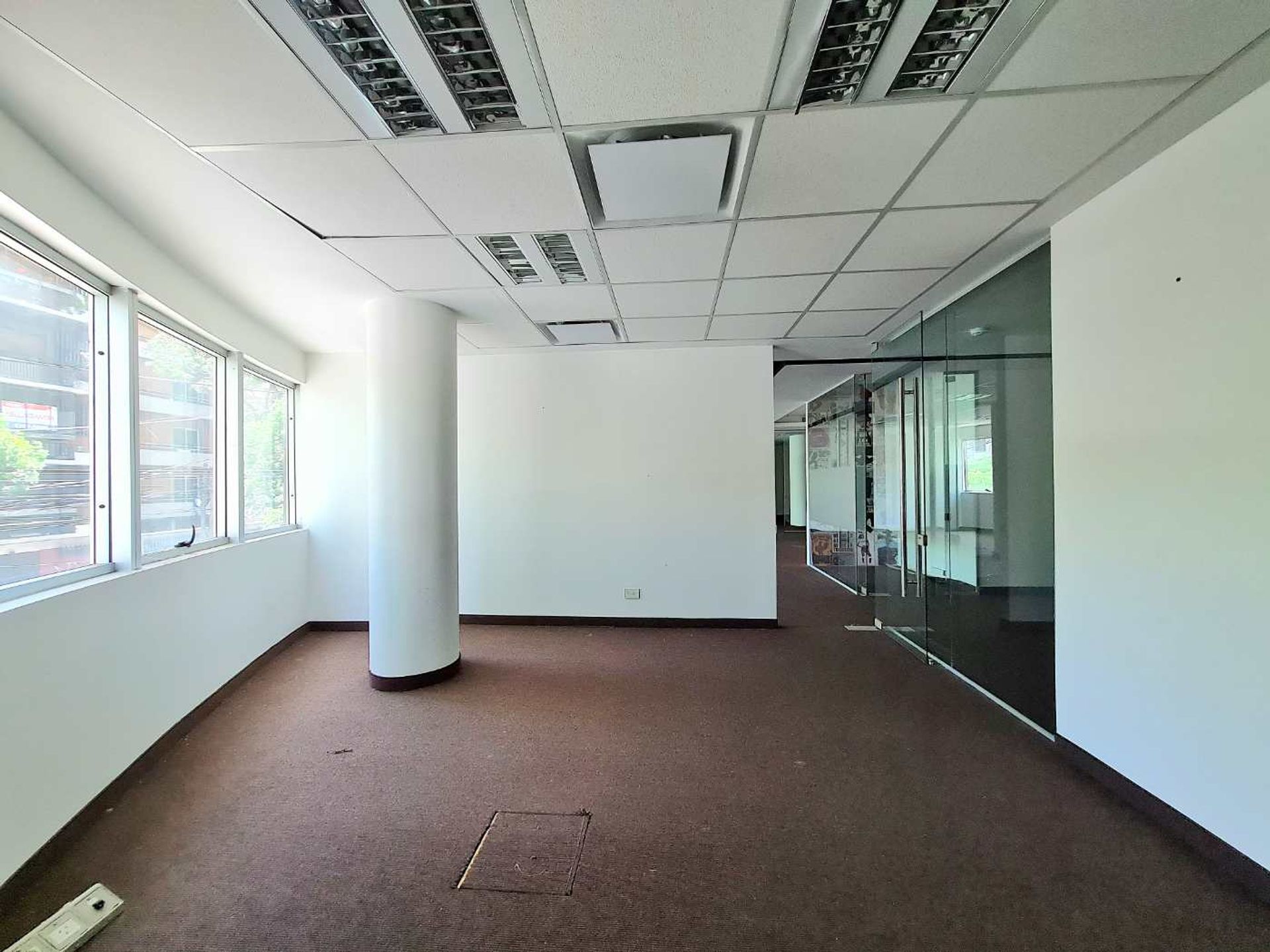 Venta Edificio En Block 3600 M2 Florida V. Lopez.