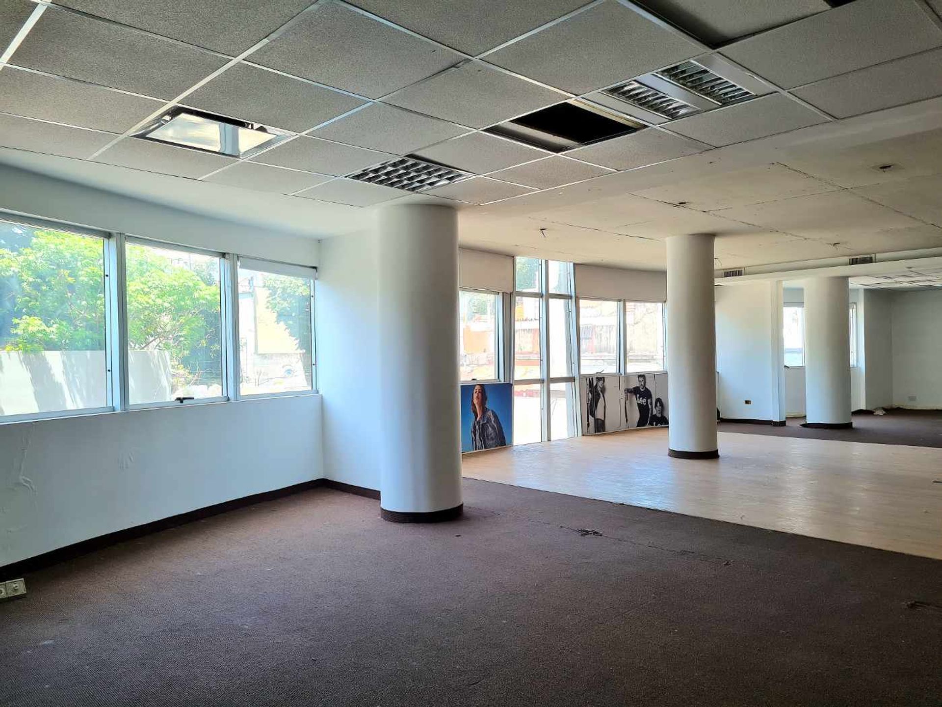 Venta Edificio En Block 3600 M2 Florida V. Lopez.