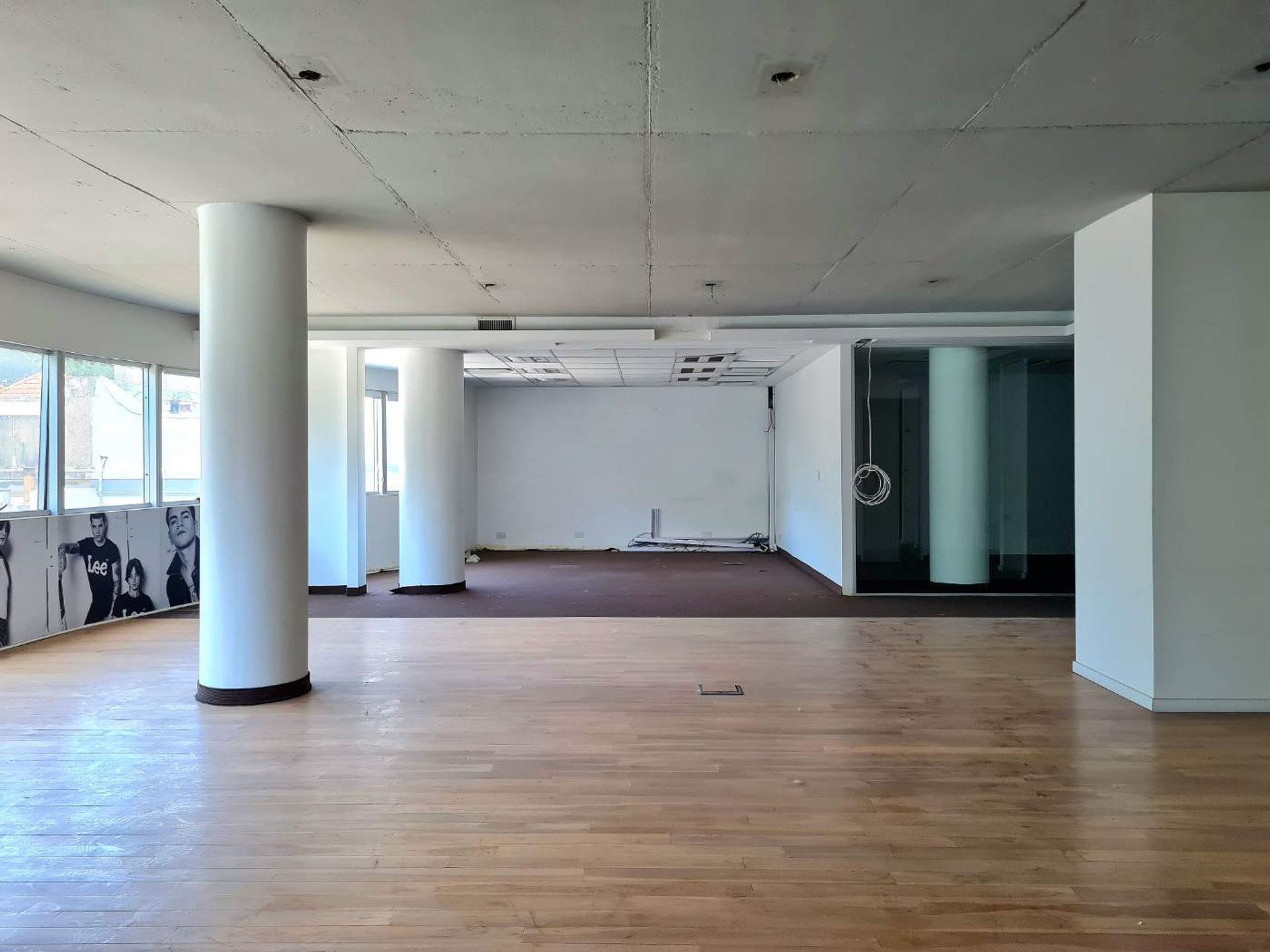 Venta Edificio En Block 3600 M2 Florida V. Lopez.