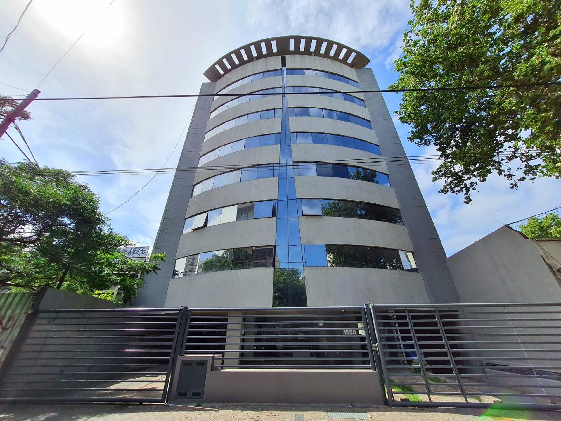 Venta Edificio En Block 3600 M2 Florida V. Lopez.