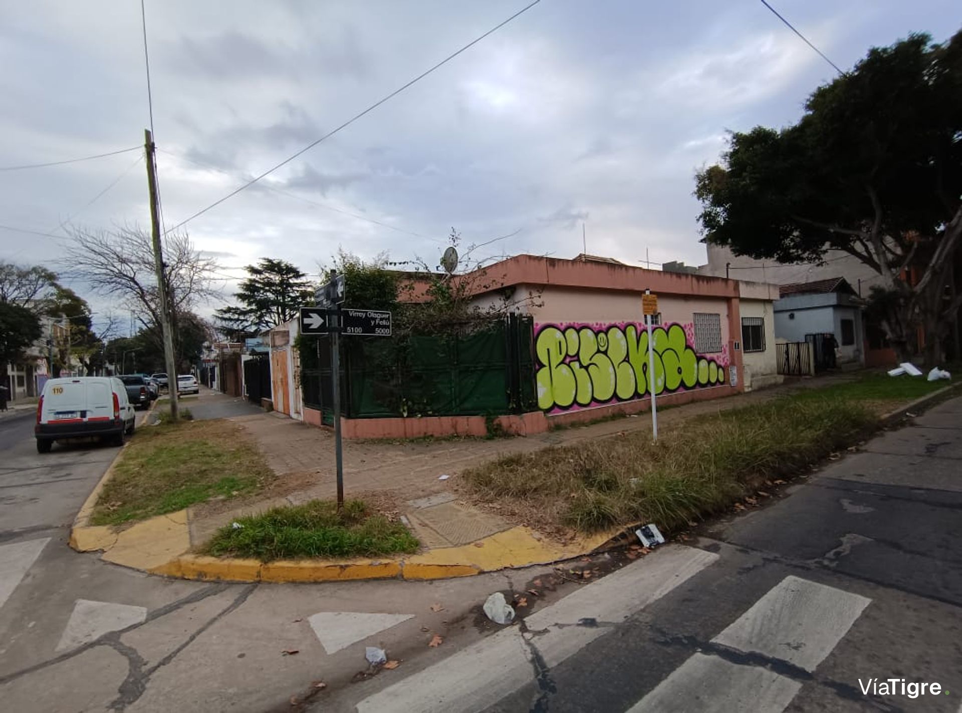MUNRO PH VENTA 111 m2 C/COCHERA LISTO PARA RENOVAR