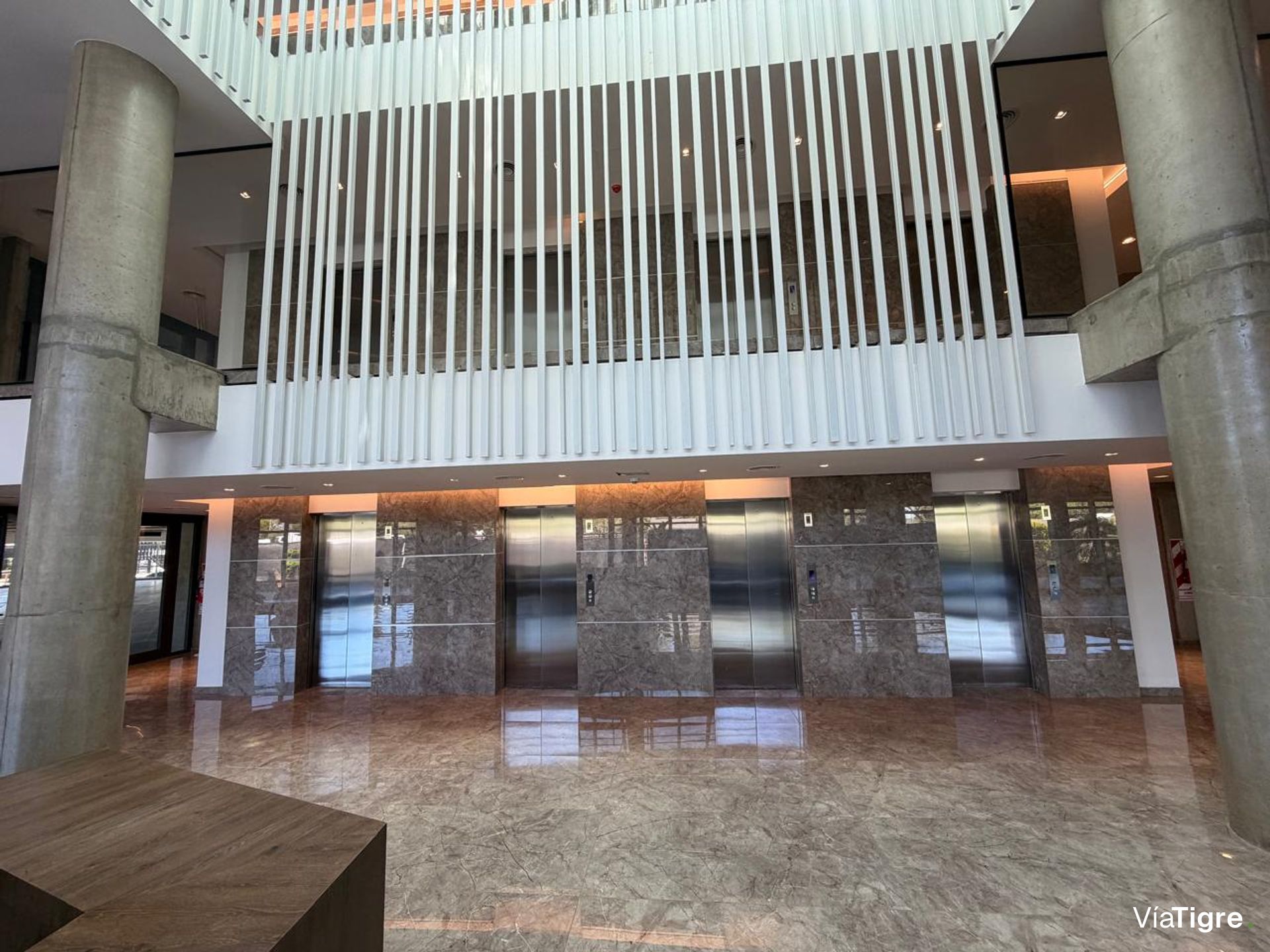 Oficinas Premium San Isidro Planta Entera 1Er Piso