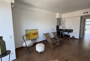 2-room Apartment for Rent on V. Lopez, no expenses, optional parking.