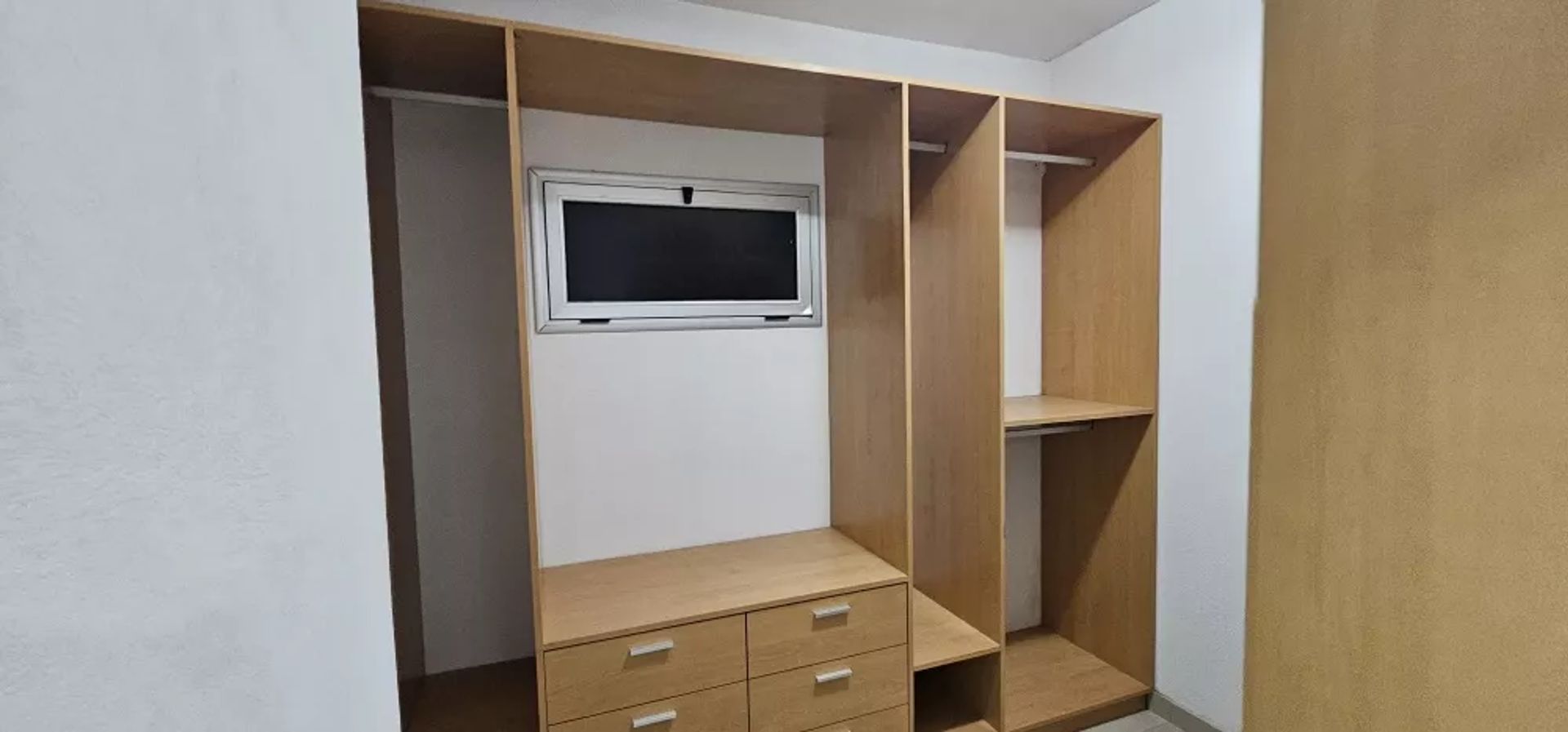 Venta Casa 6 amb. Barrio Santa Catalina Benavidez