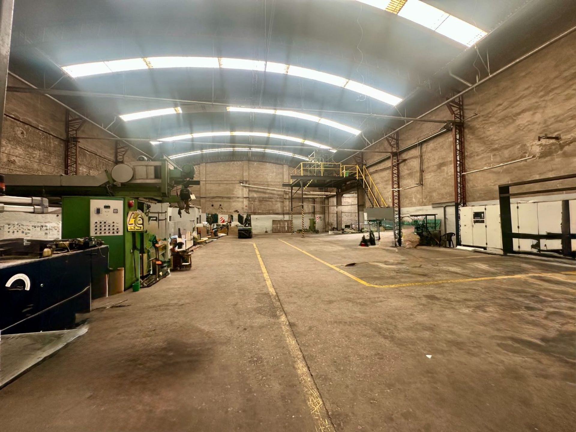 Industrial Warehouse for Rent in Beccar