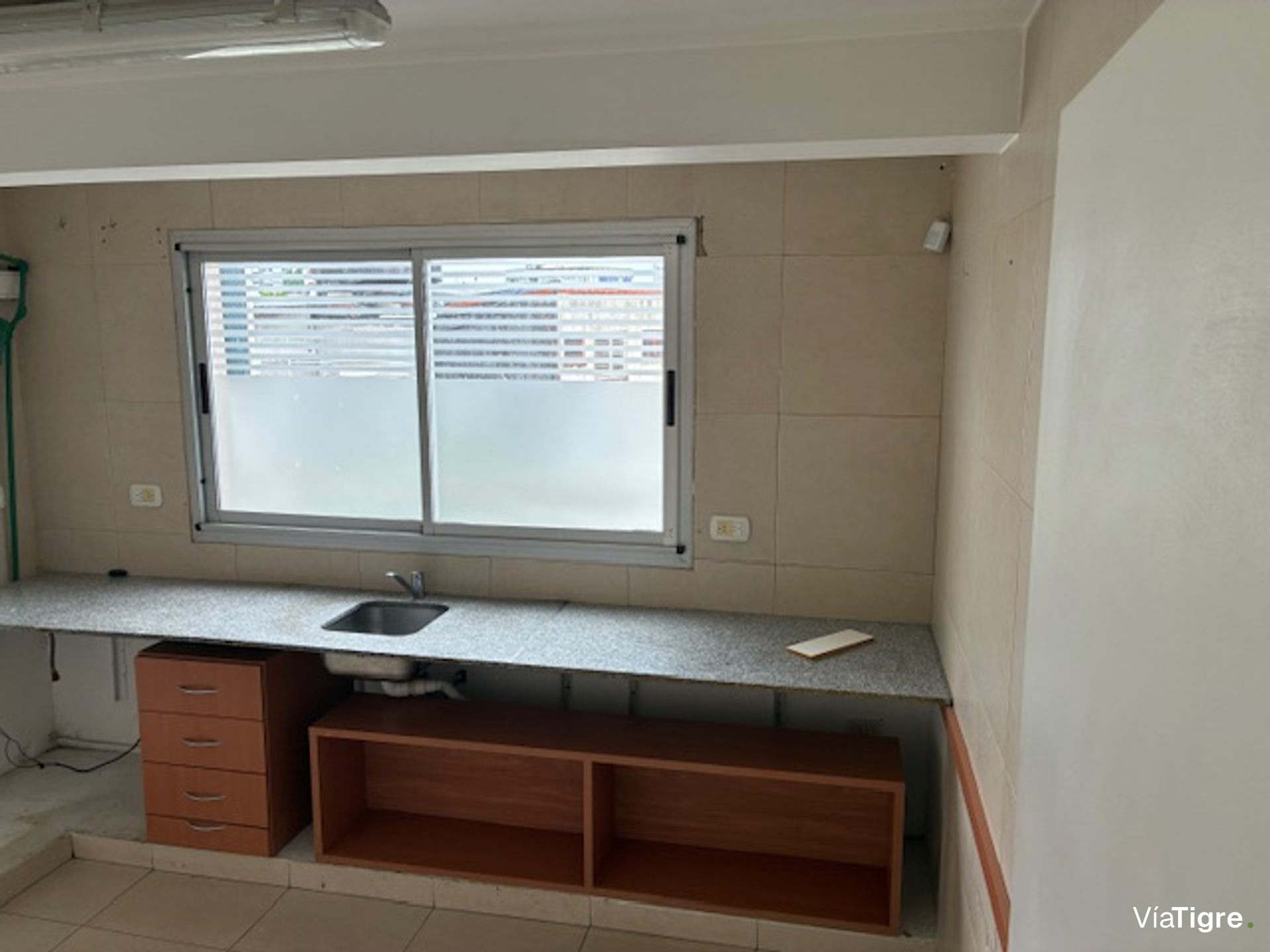 Oficina Venta San Isidro Centro 180m2-Balcón+Coche