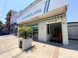 Commercial spaces for sale with parking in front of UNICENTER