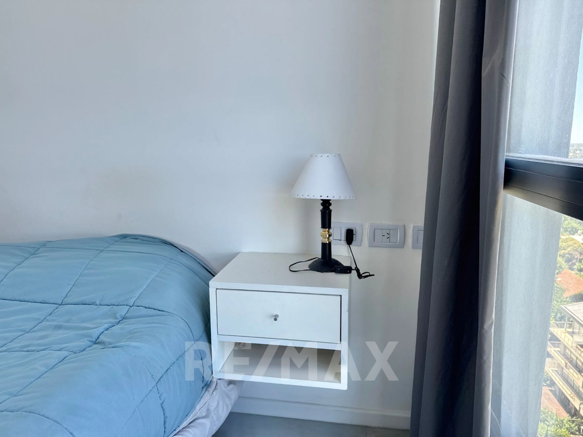 Venta depto 2 amb c/doble cochera - Brickell Tigre