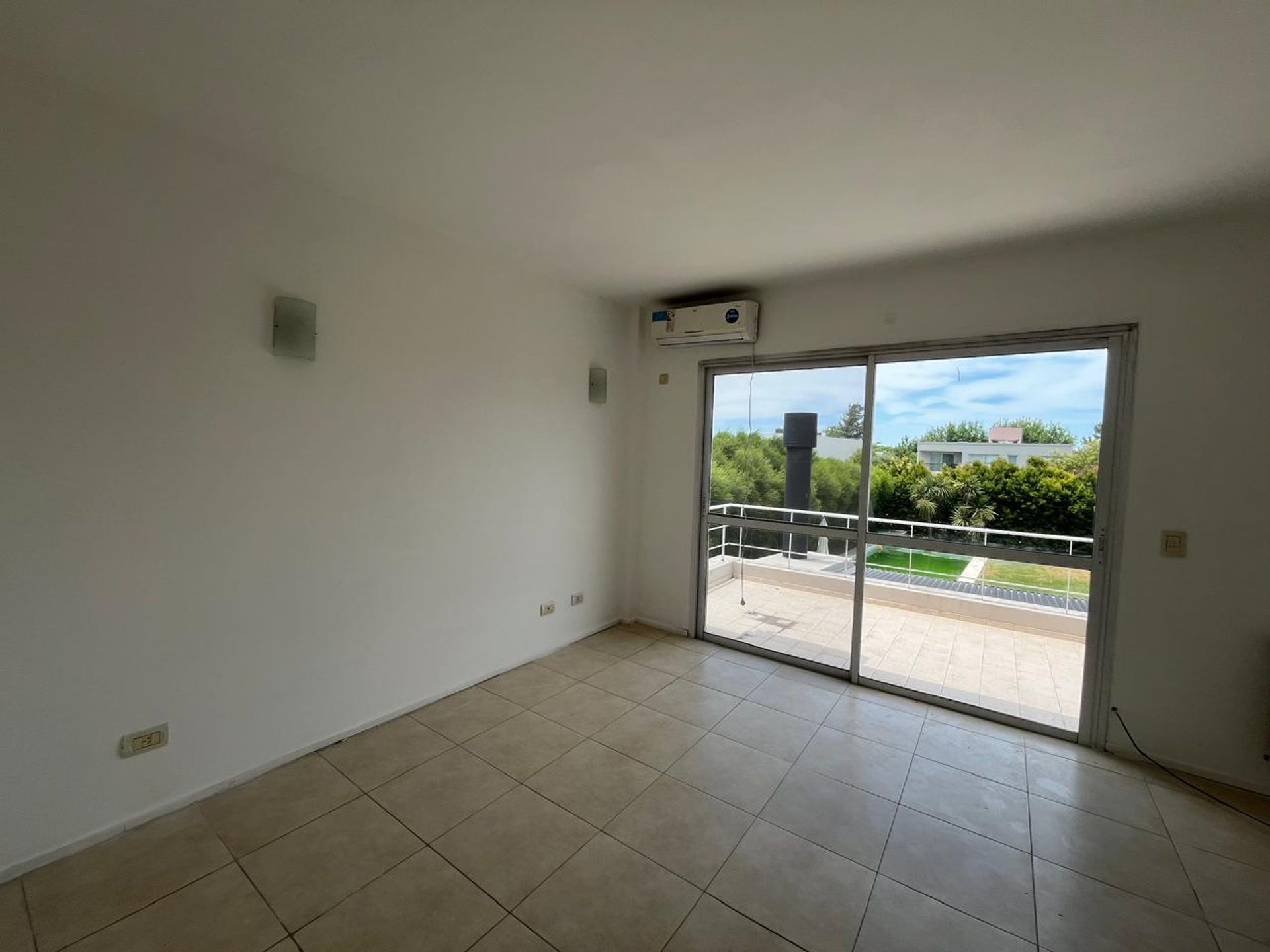 Venta Casa 6 Ambientes Santa Teresa Villanueva