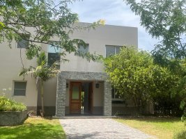 Venta Casa 6 Ambientes Santa Teresa Villanueva