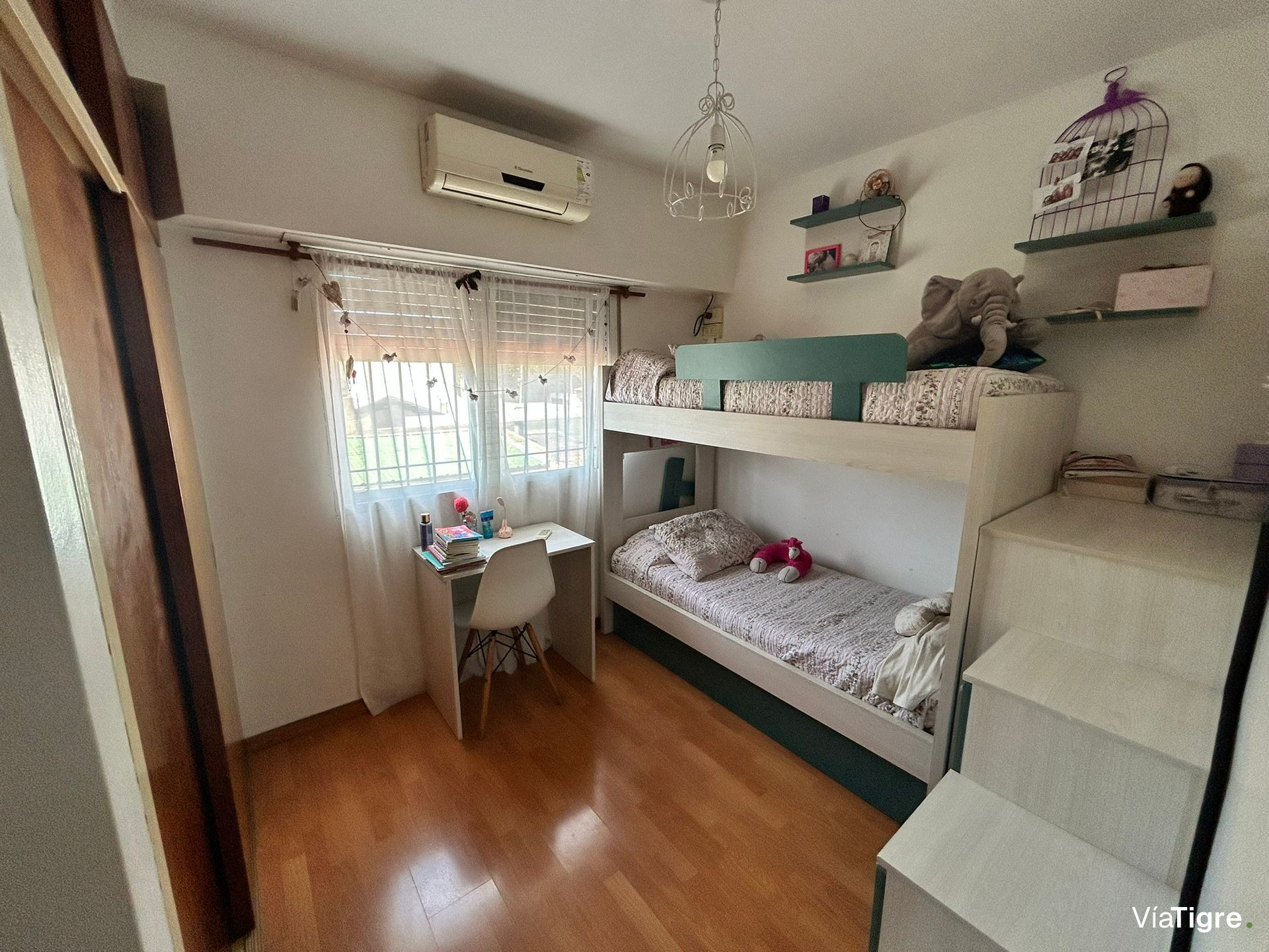 Duplex 4 Amb En Venta En Villa Adelina Con Jardin