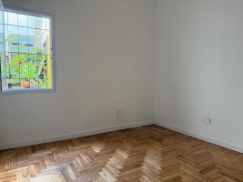 Alquiler Ph De Dos Ambientes En "Olivos"