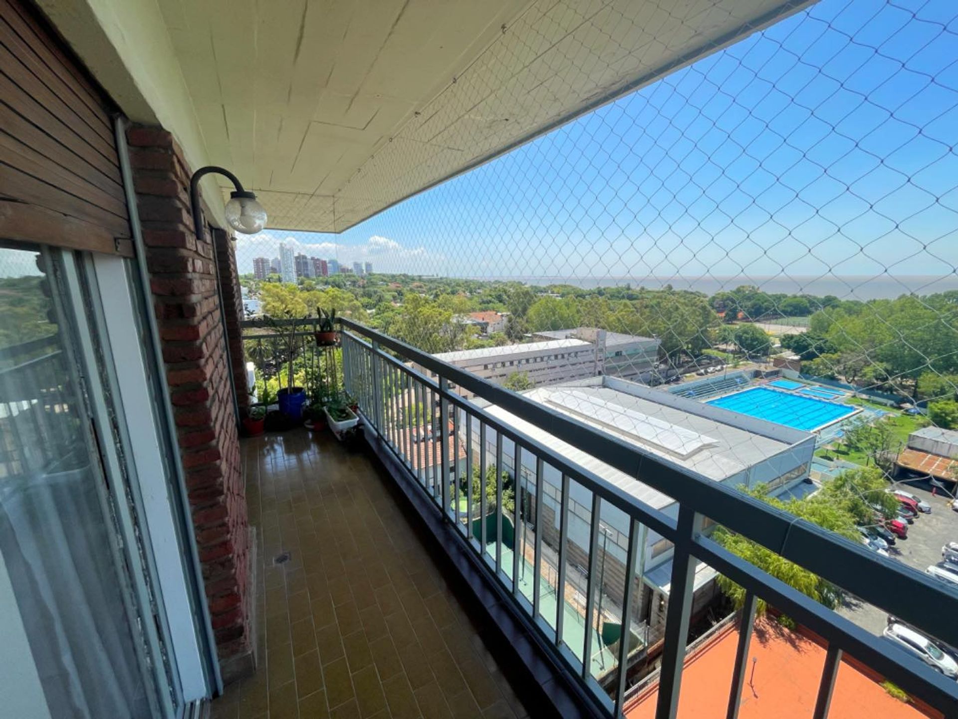 Venta Dpto 4 Amb Con Cochera. Vista Al Rio Olivos