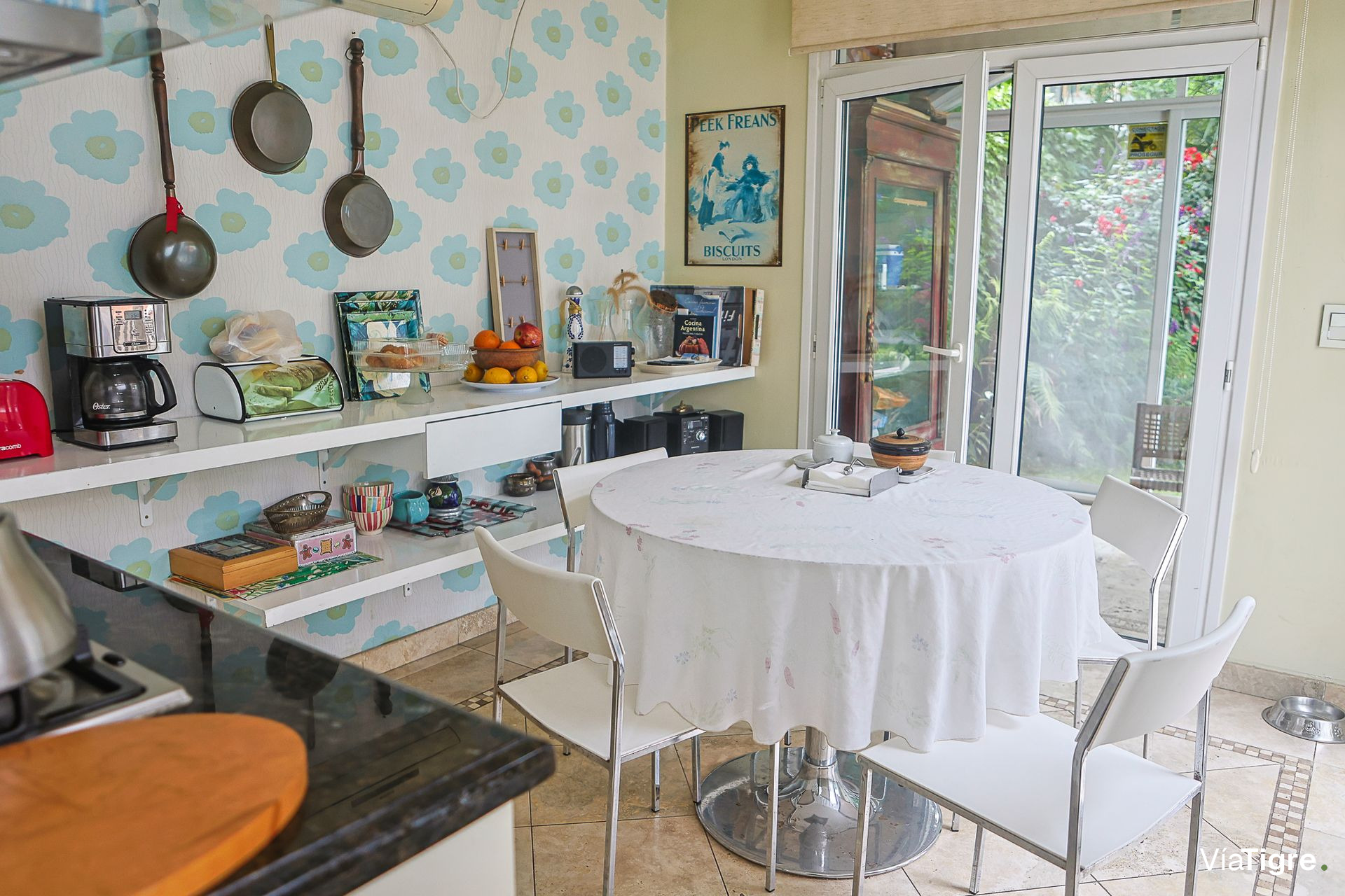 Venta Bajo Olivos Casa 4 Amb Jardin Quincho Pileta