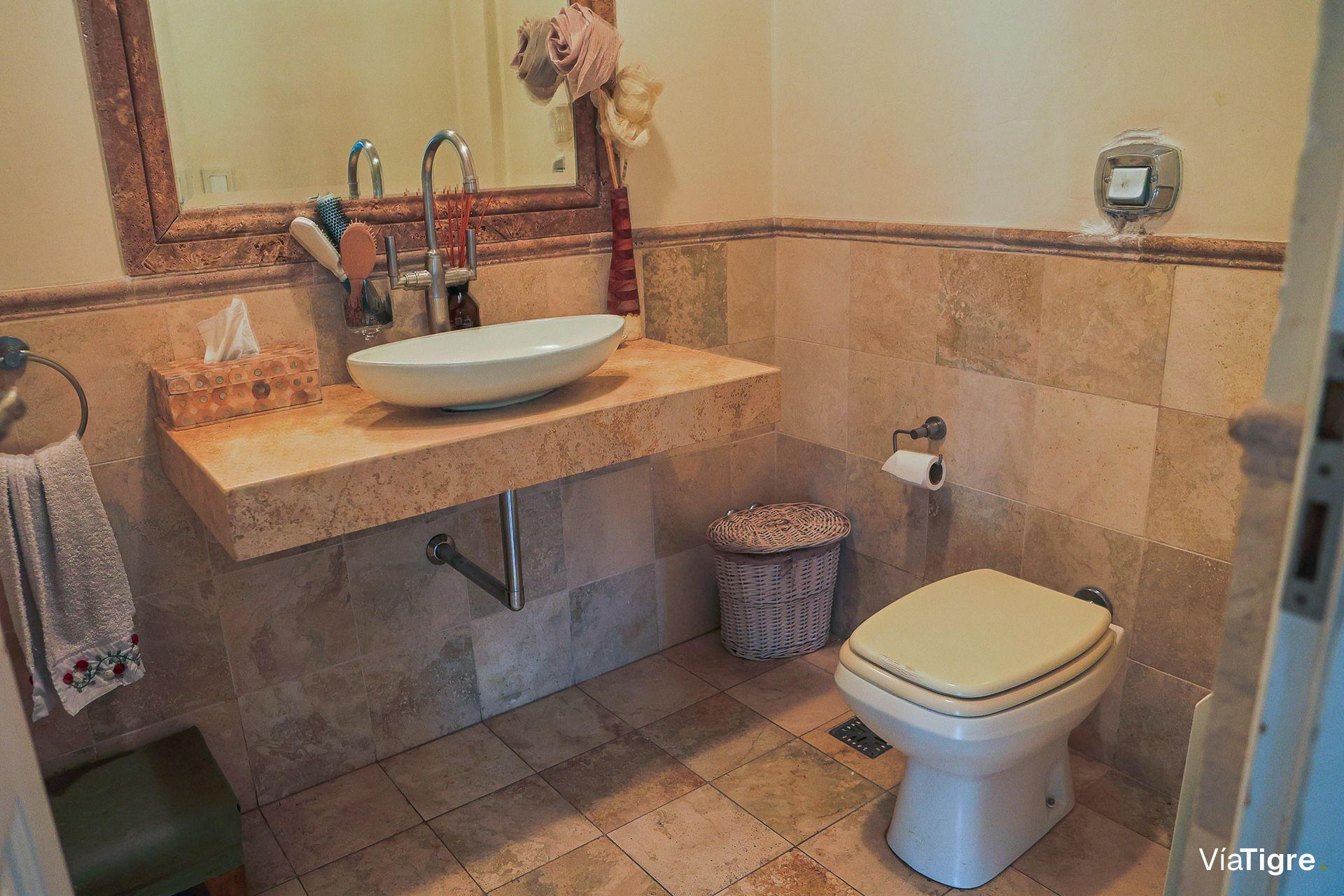 Venta Bajo Olivos Casa 4 Amb Jardin Quincho Pileta