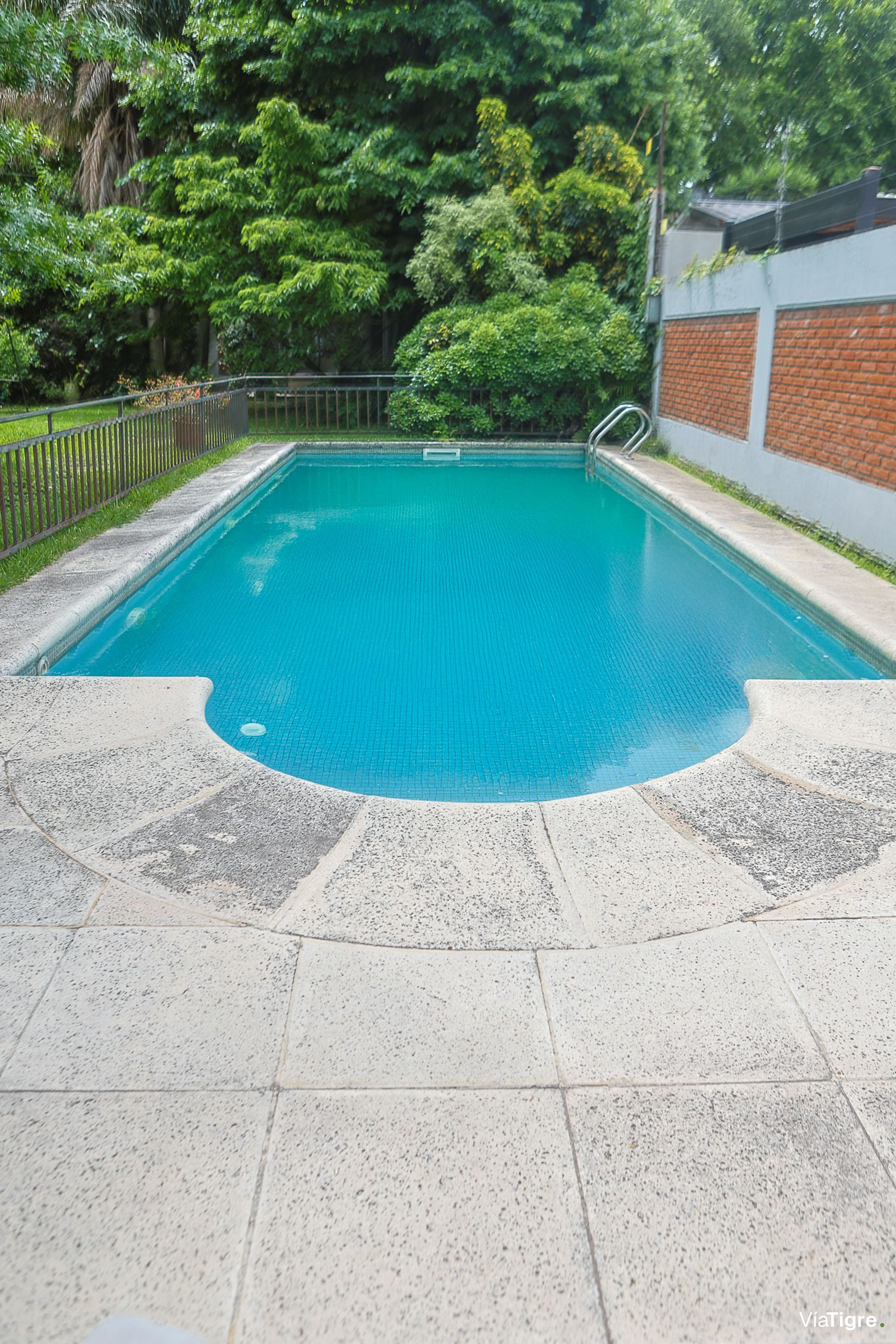 Venta Bajo Olivos Casa 4 Amb Jardin Quincho Pileta