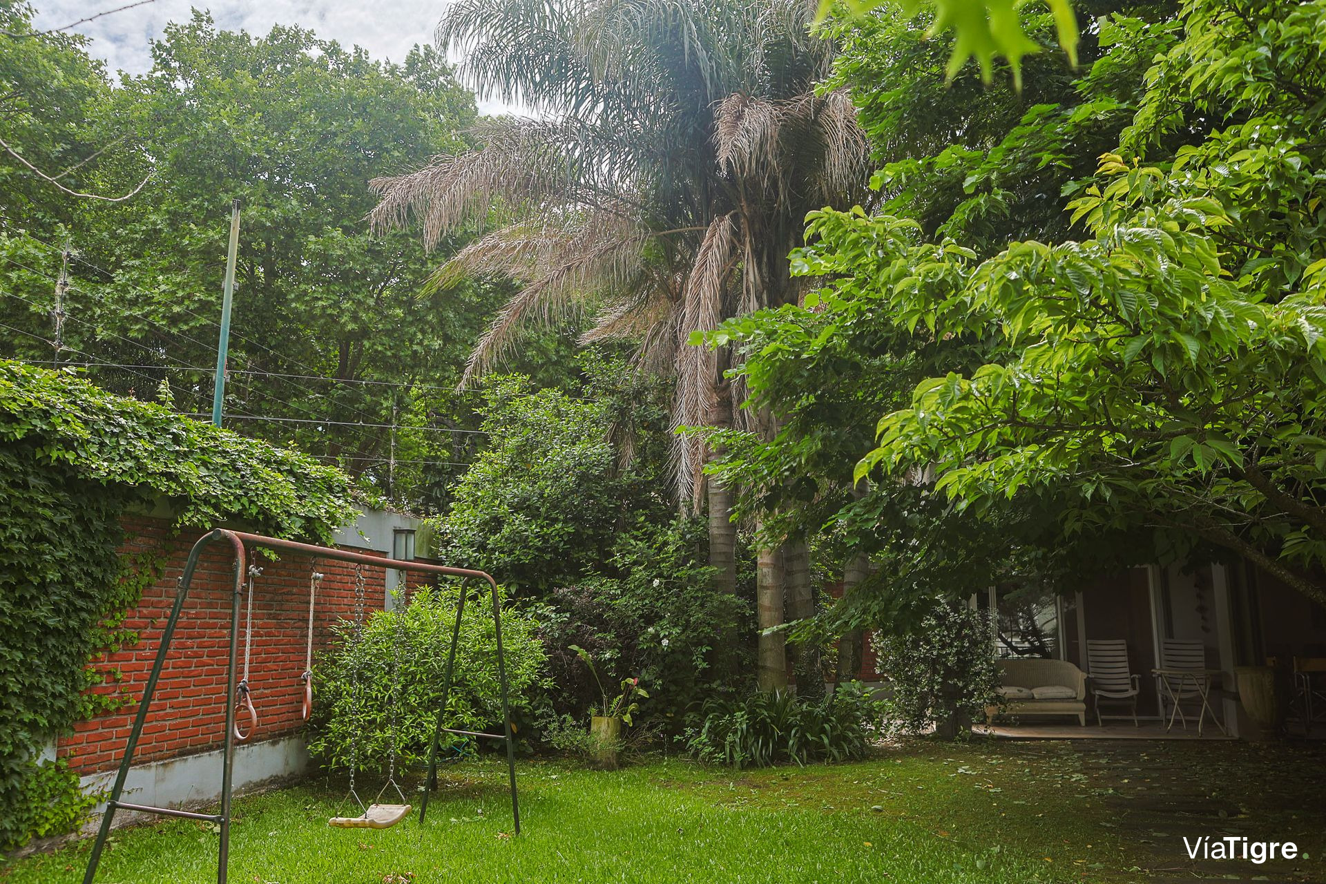 Venta Bajo Olivos Casa 4 Amb Jardin Quincho Pileta