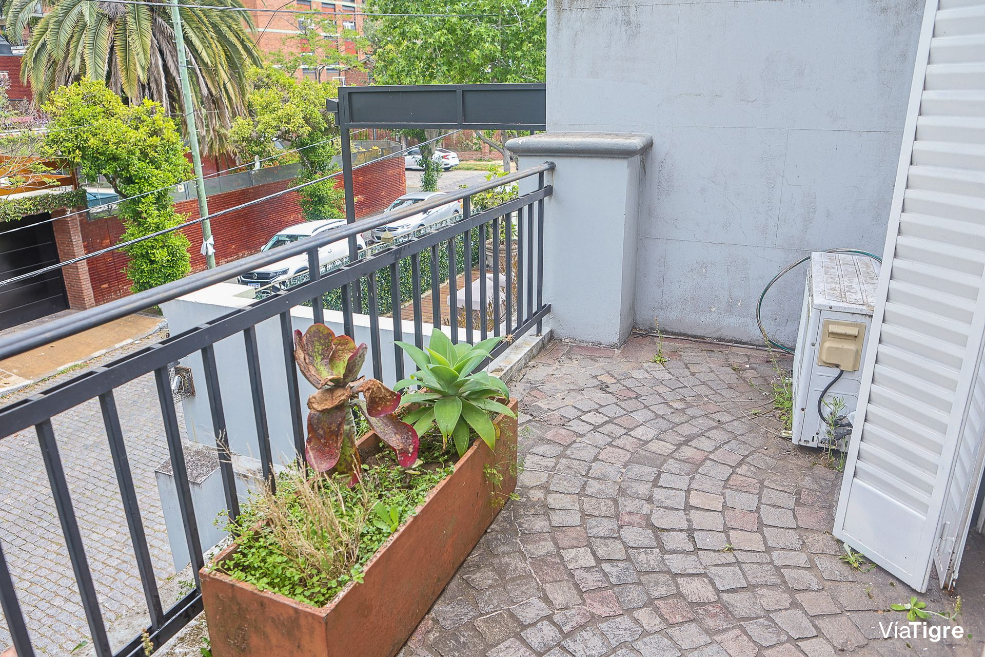 Venta Bajo Olivos Casa 4 Amb Jardin Quincho Pileta