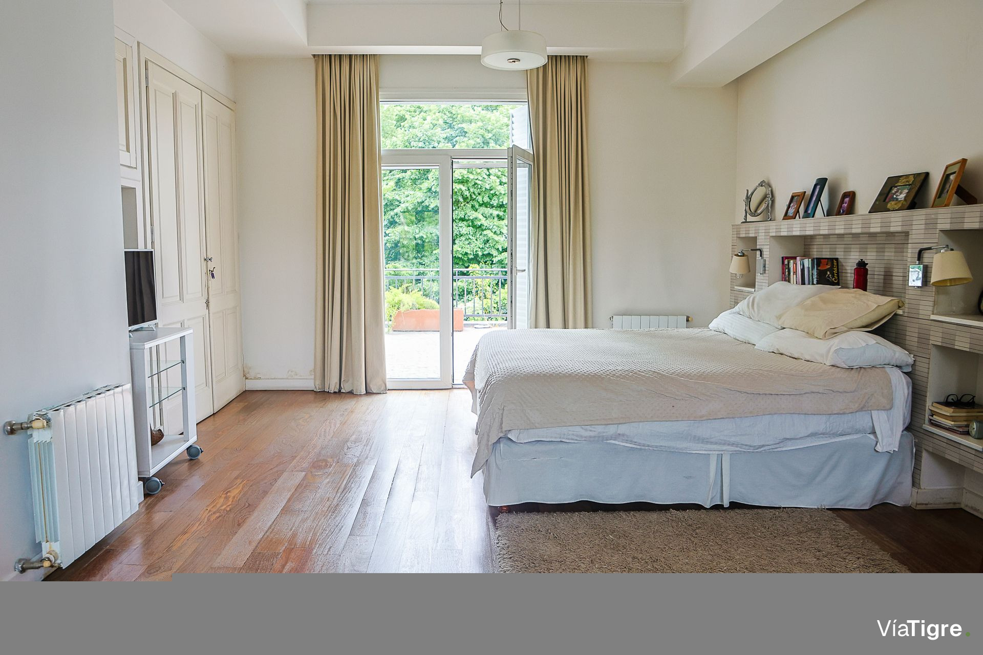 Venta Bajo Olivos Casa 4 Amb Jardin Quincho Pileta