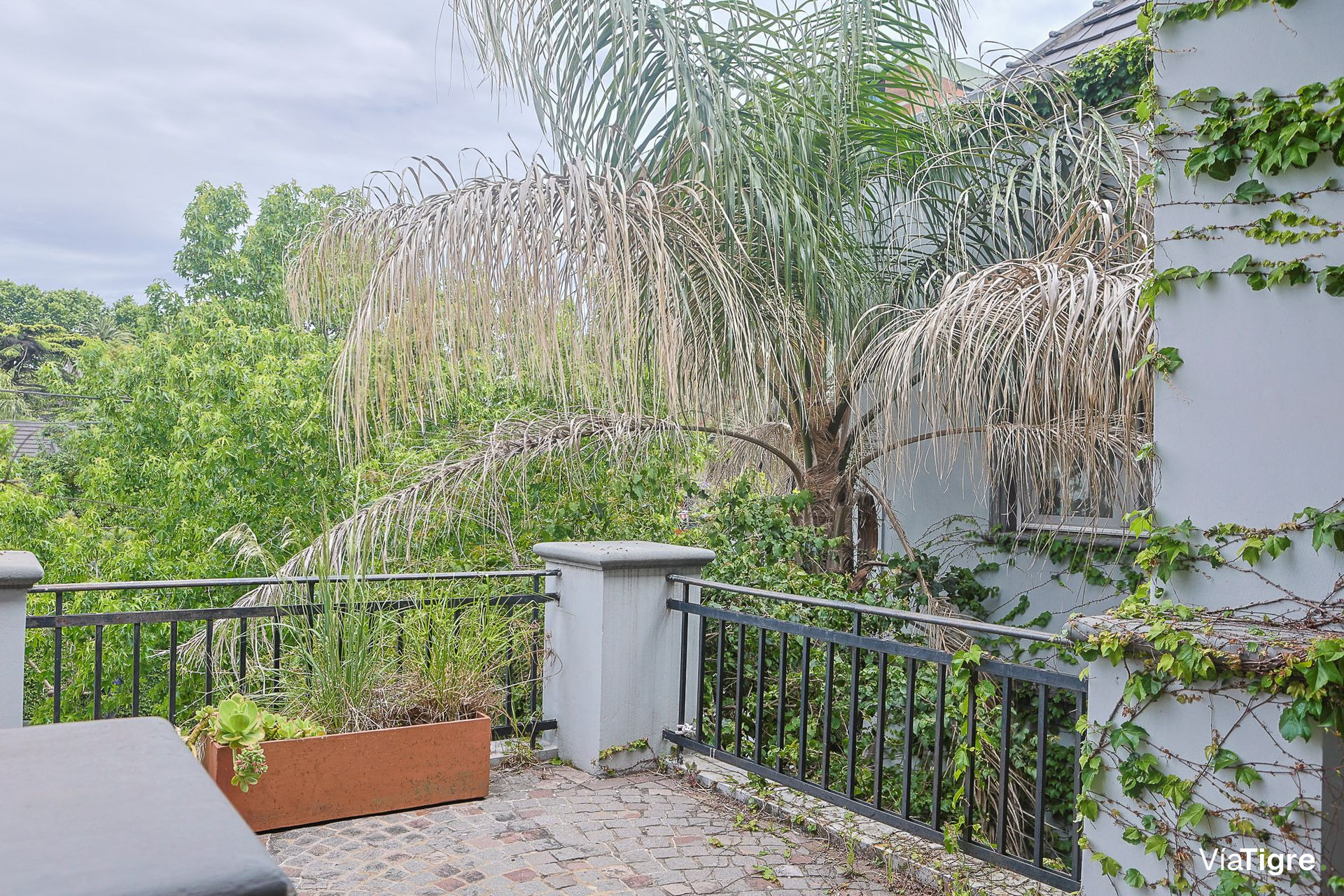 Venta Bajo Olivos Casa 4 Amb Jardin Quincho Pileta