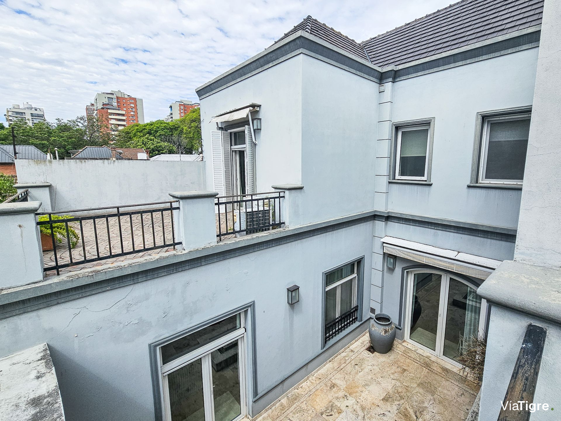 Venta Bajo Olivos Casa 4 Amb Jardin Quincho Pileta