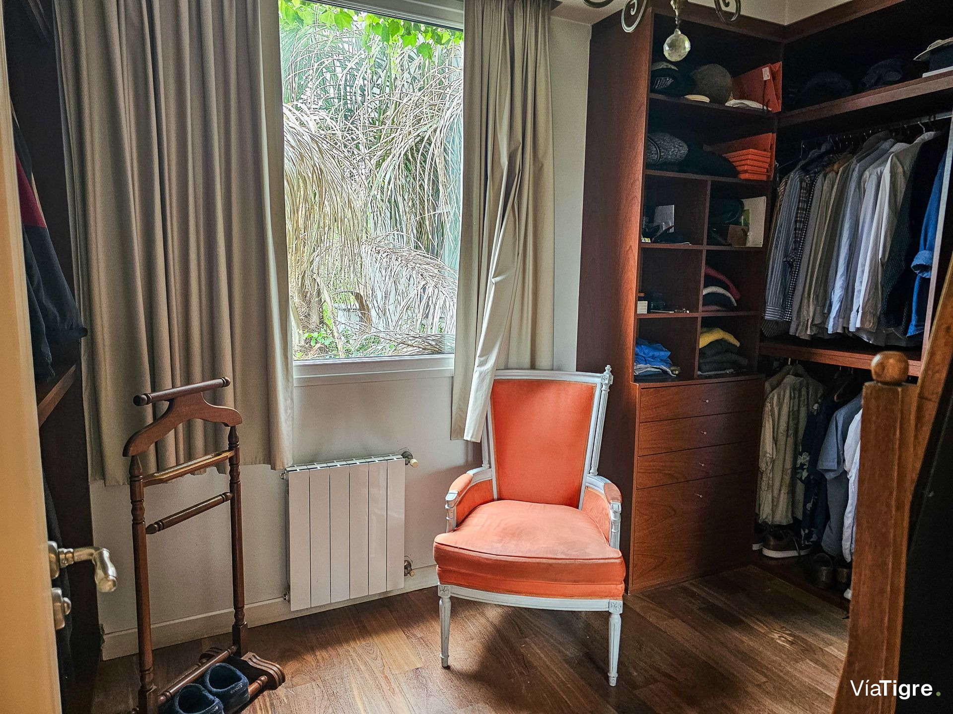 Venta Bajo Olivos Casa 4 Amb Jardin Quincho Pileta