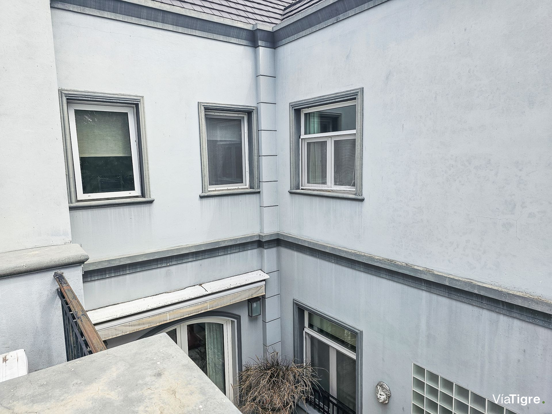 Venta Bajo Olivos Casa 4 Amb Jardin Quincho Pileta