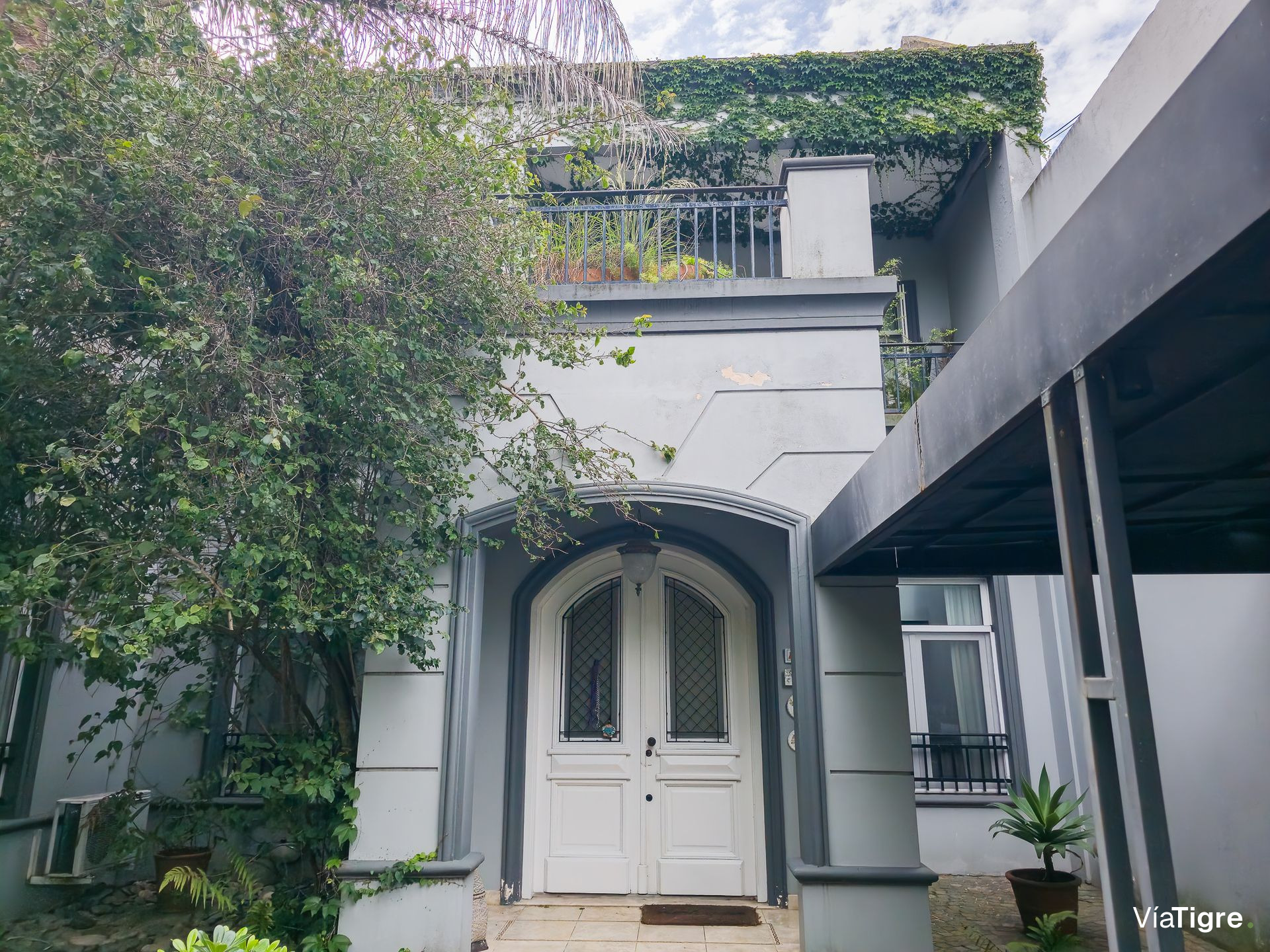 Venta Bajo Olivos Casa 4 Amb Jardin Quincho Pileta