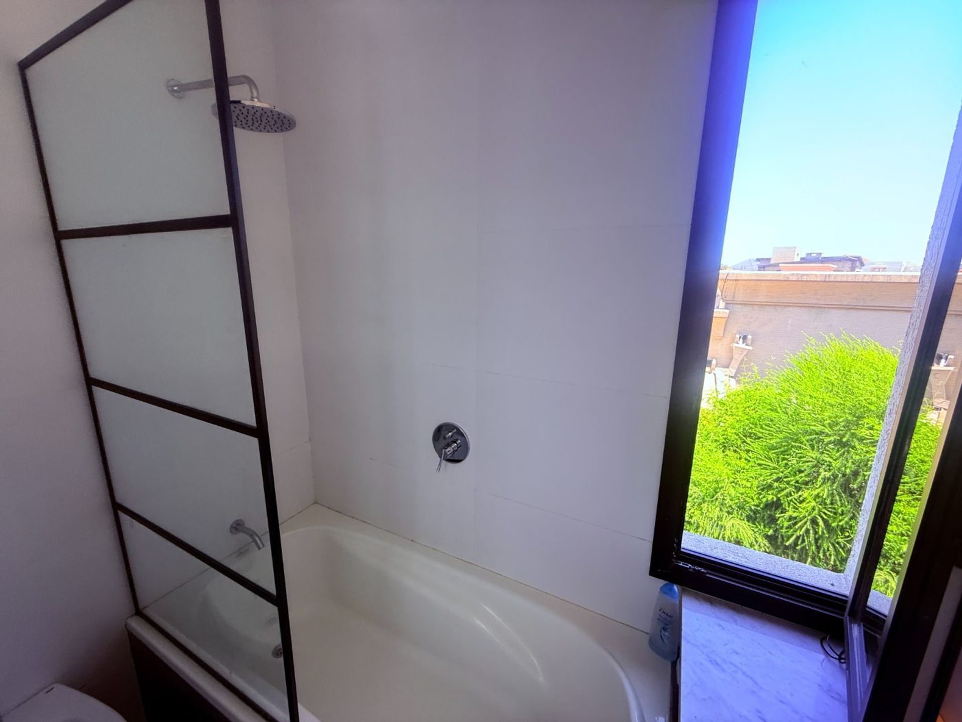 VENTA Casa 6 amb. MODERNA, LOTE INTERNO, 322MTS!!