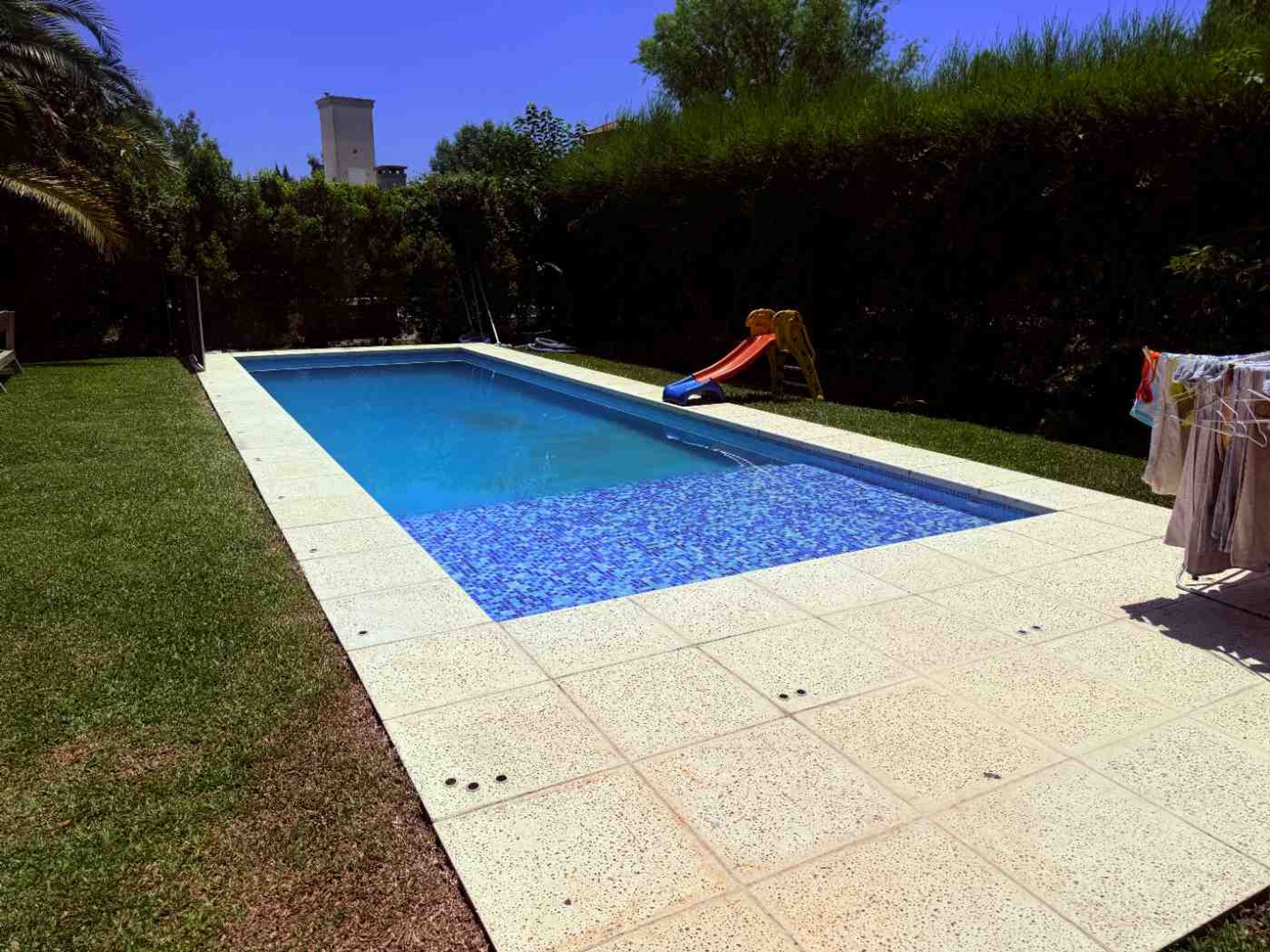 VENTA Casa 6 amb. MODERNA, LOTE INTERNO, 322MTS!!