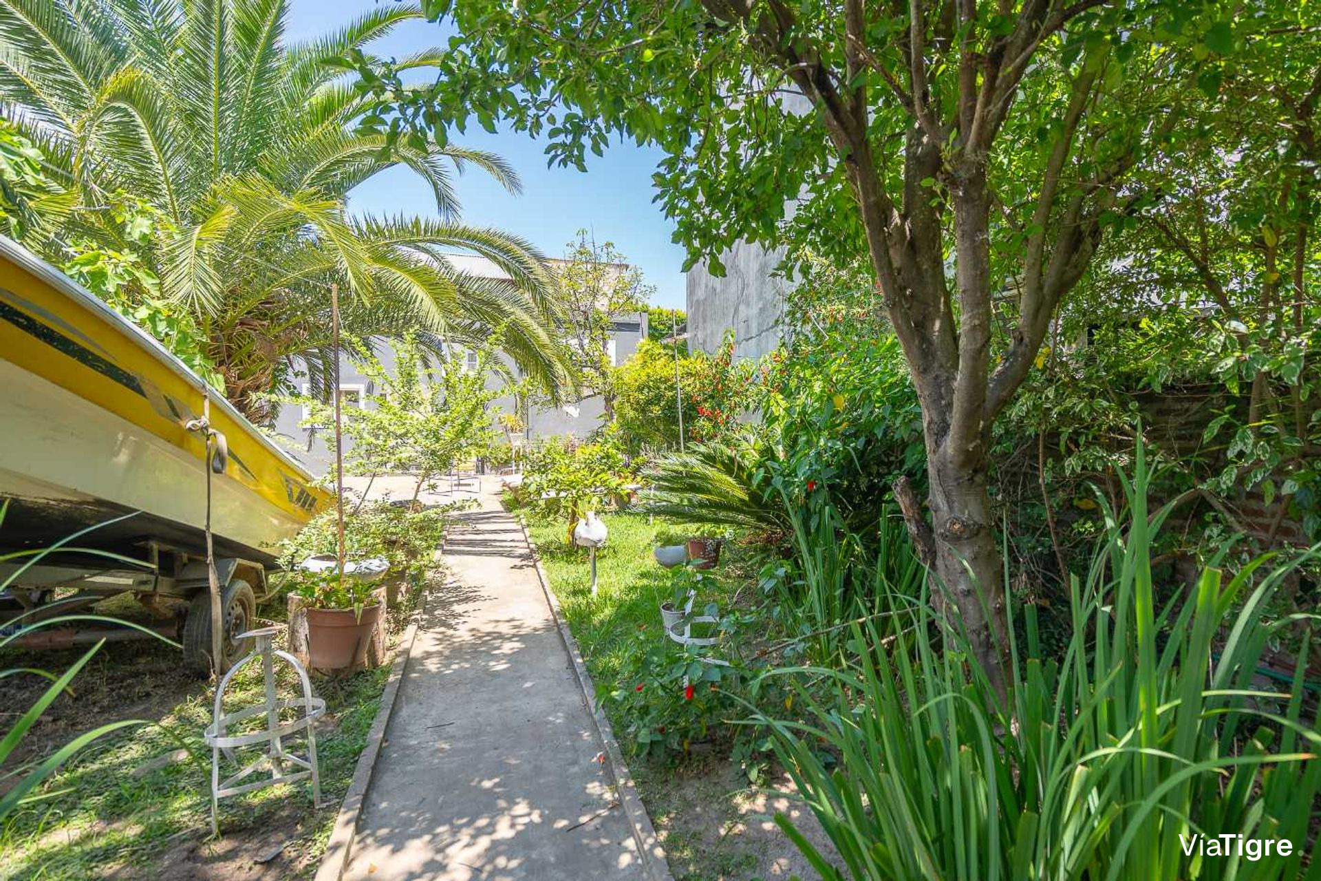 Venta Lote Con Casa A Refaccionar B. San Isidro
