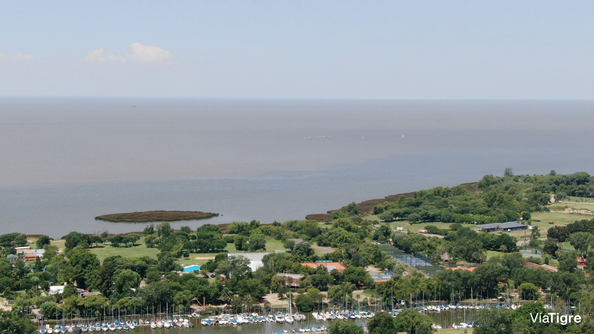 Venta Lote Con Casa A Refaccionar B. San Isidro