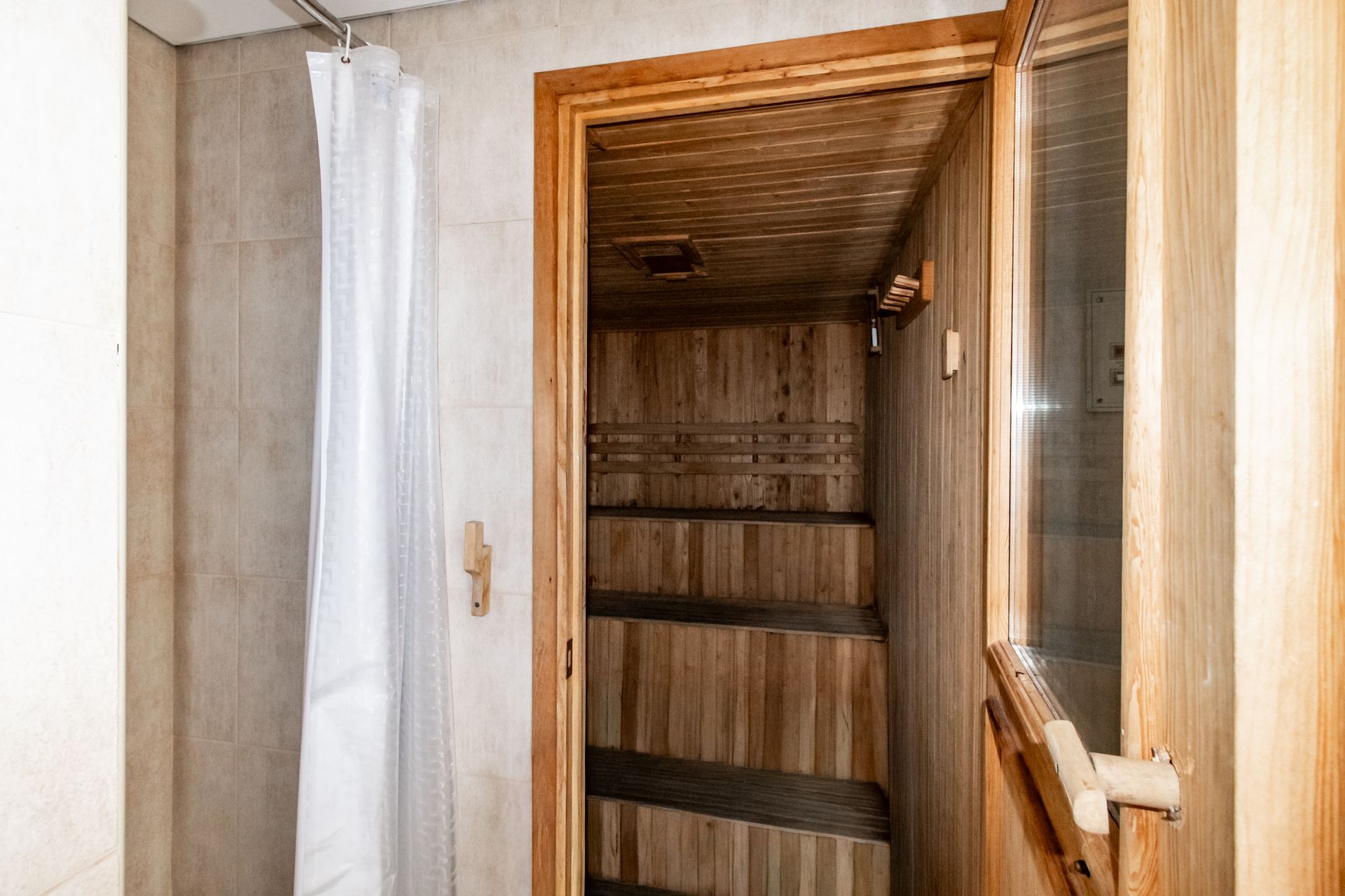 Departamento 3 amb con coch baul piscina- gym