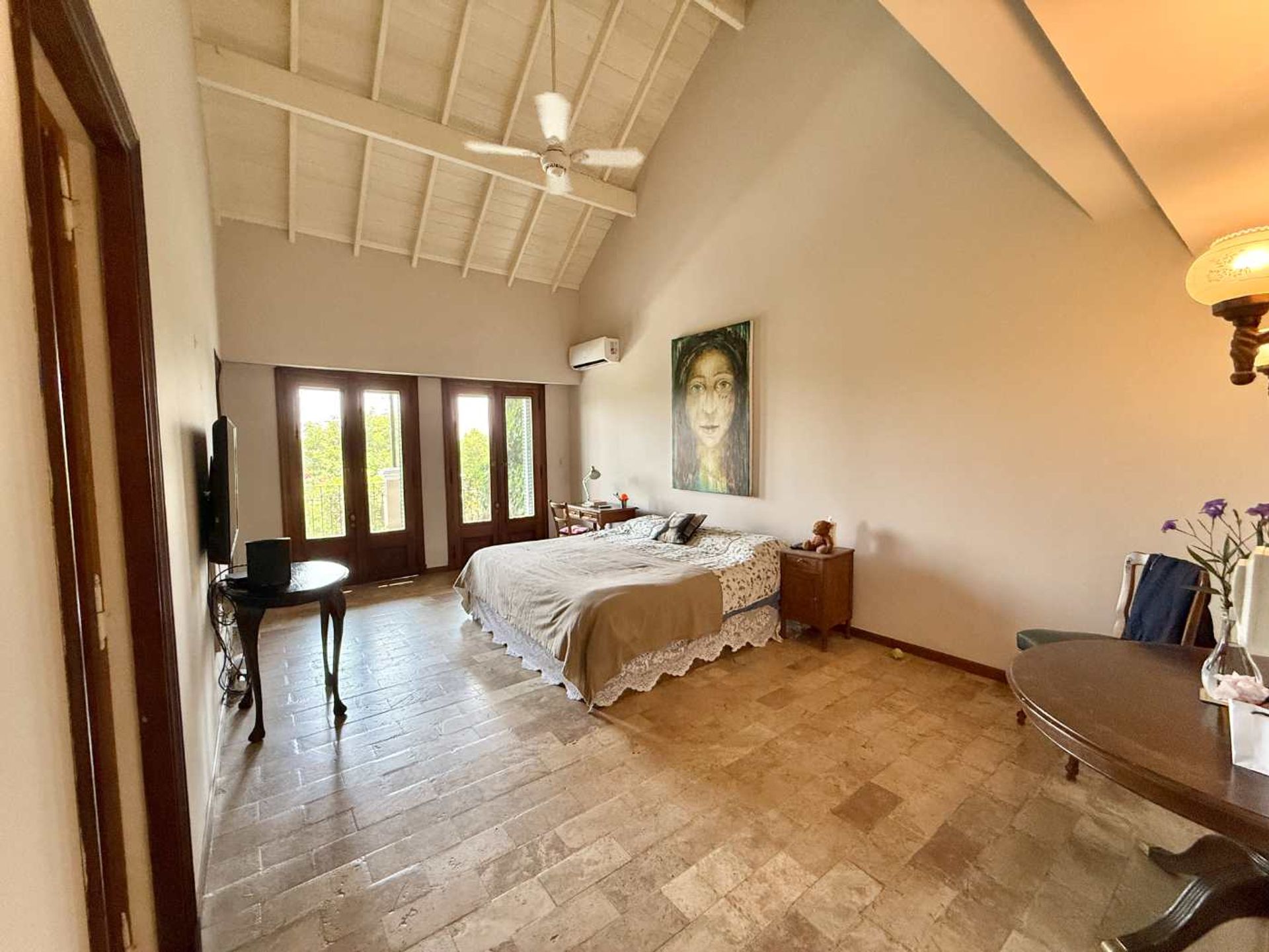 Venta Casa Punta Chica Con Vista Al Rio
