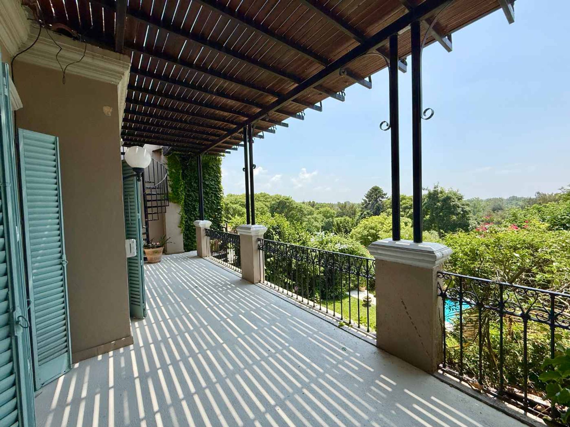 Venta Casa Punta Chica Con Vista Al Rio