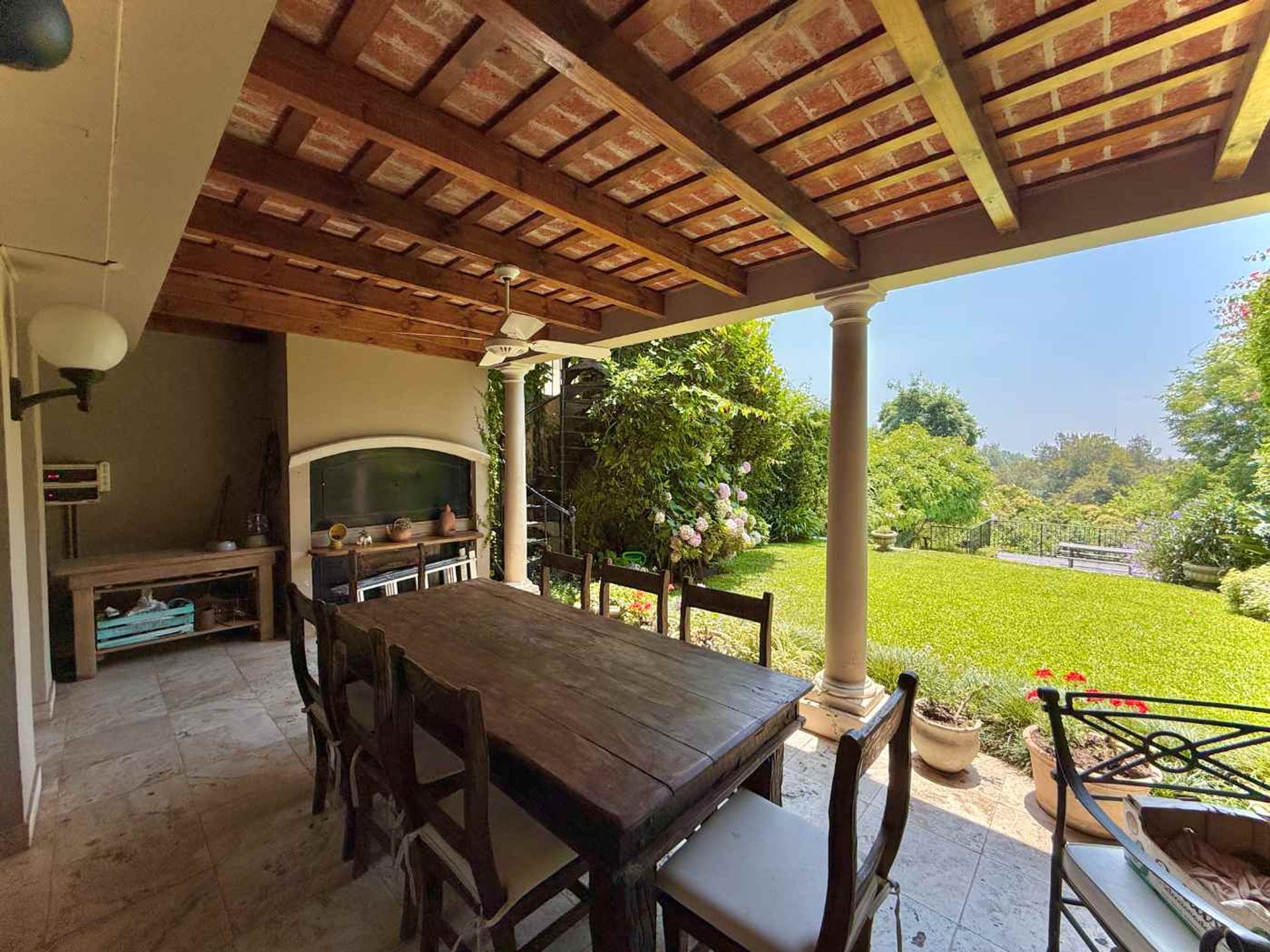 Venta Casa Punta Chica Con Vista Al Rio
